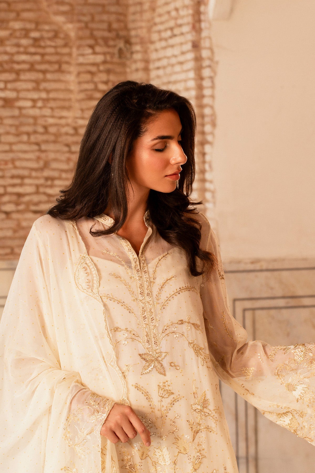 4 Piece - Printed & Embroidered Pure Chiffon Suit - MC1805-1 - Shop Now at Kayseria