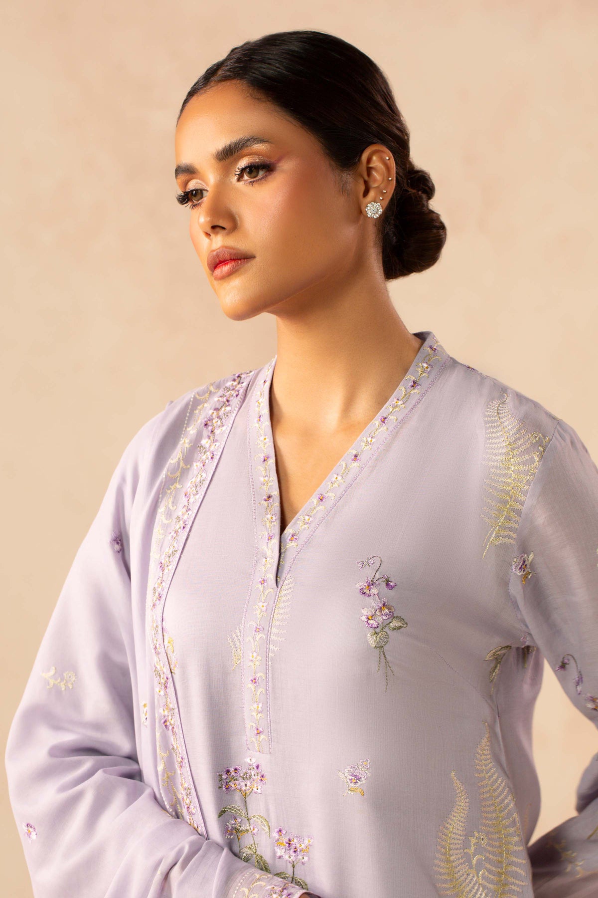 DHAKA MALMAL | EMBROIDERED