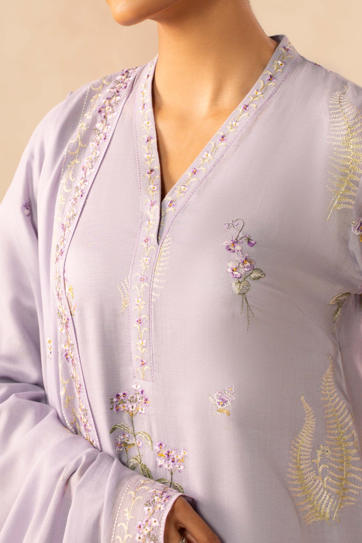 DHAKA MALMAL | EMBROIDERED