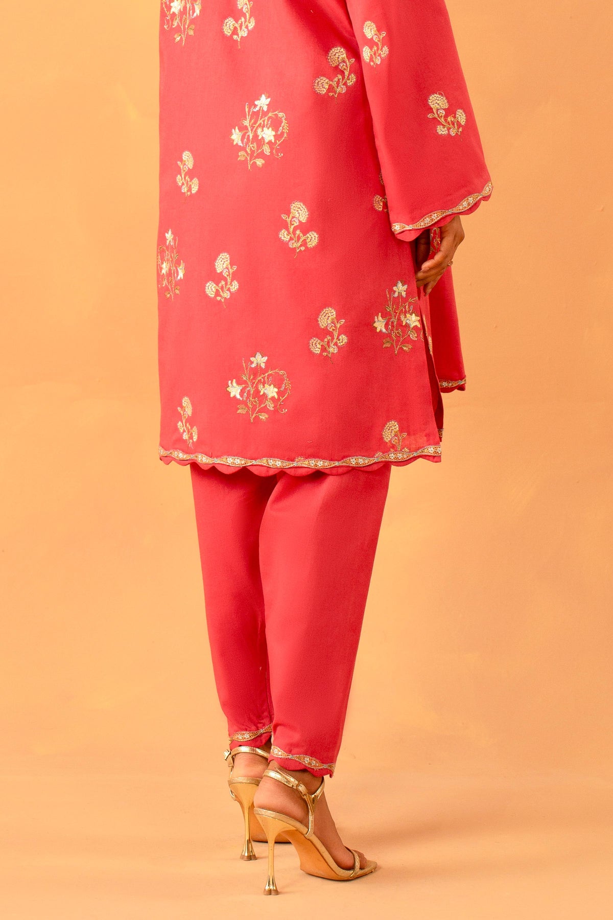 KHADDAR | EMBROIDERED