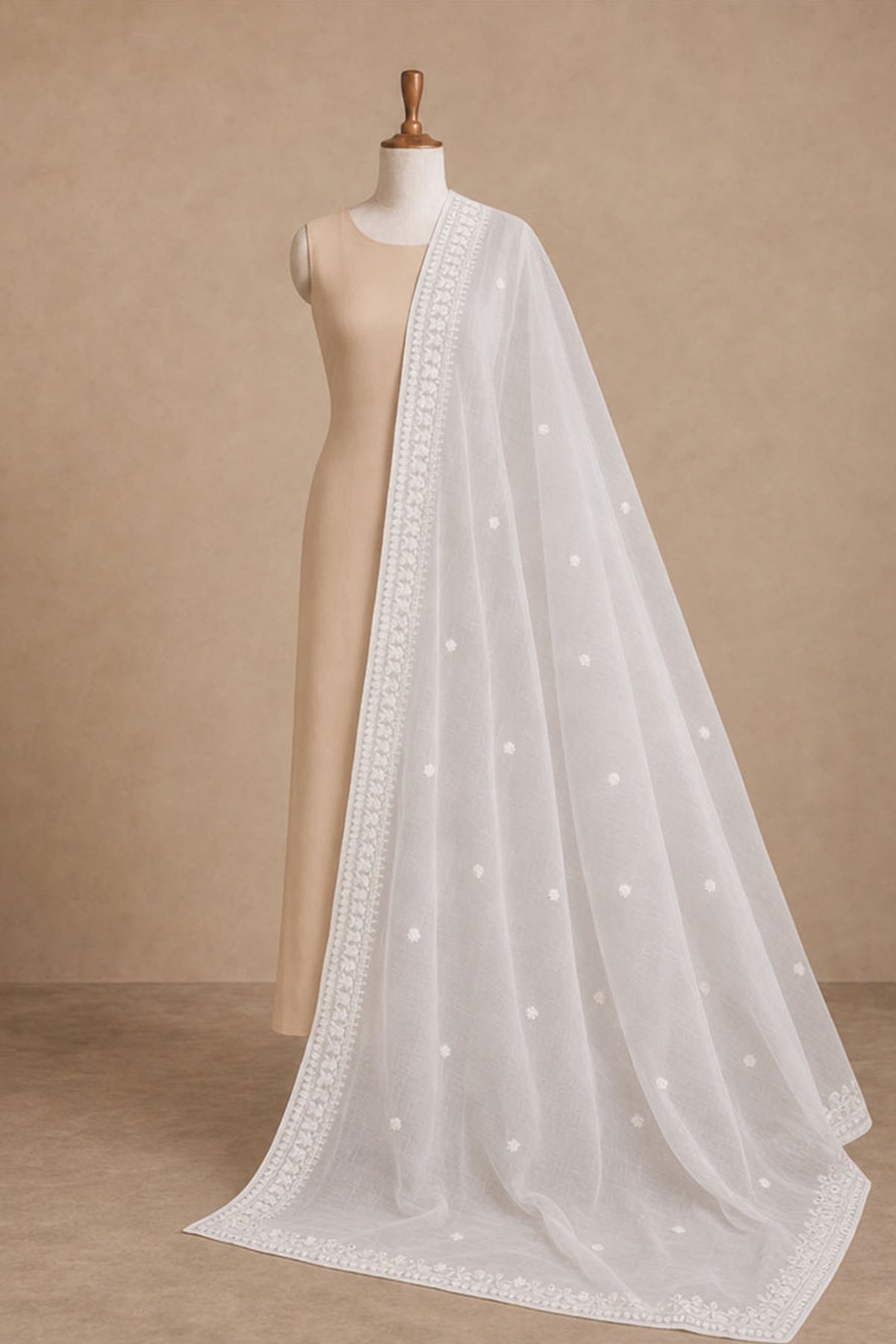 DHAKA MALMAL | EMBROIDERED