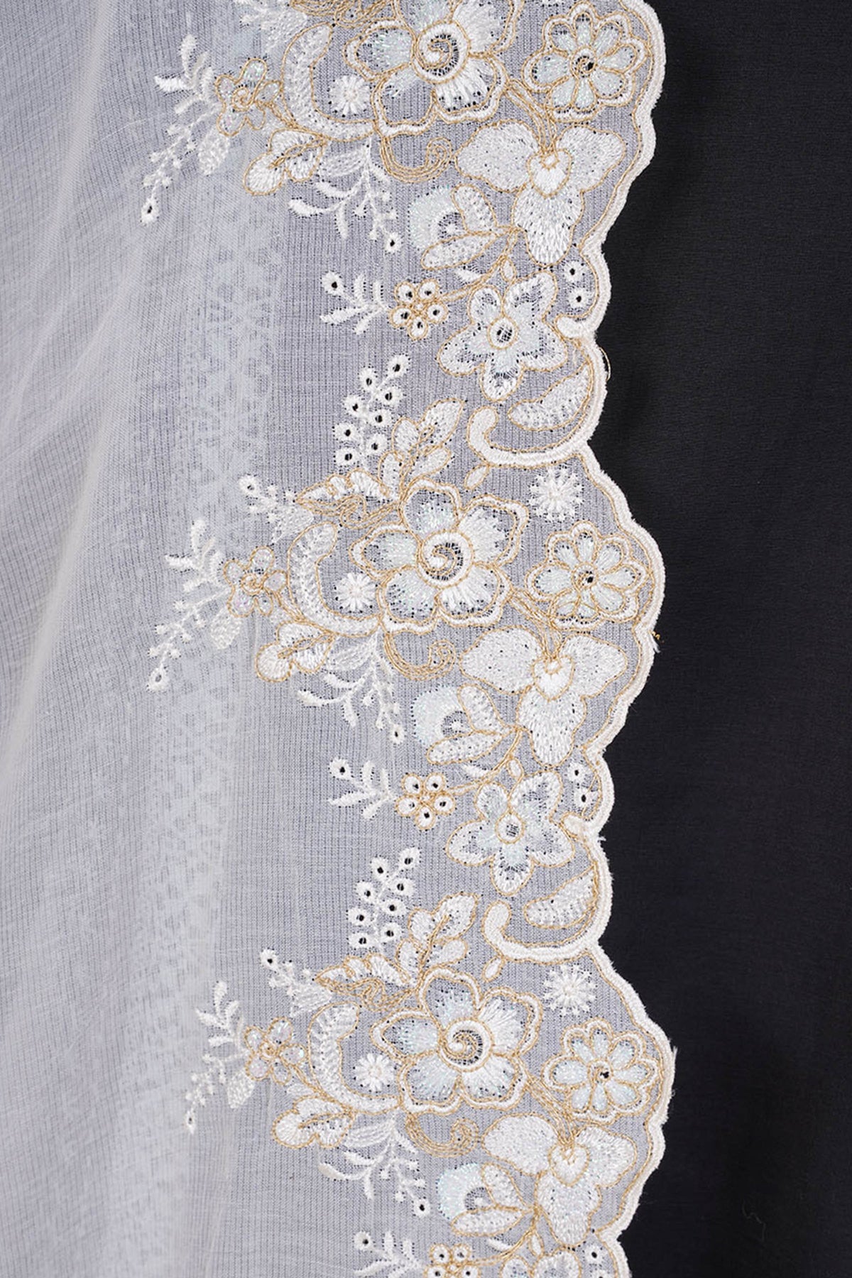 DHAKA MALMAL | EMBROIDERED