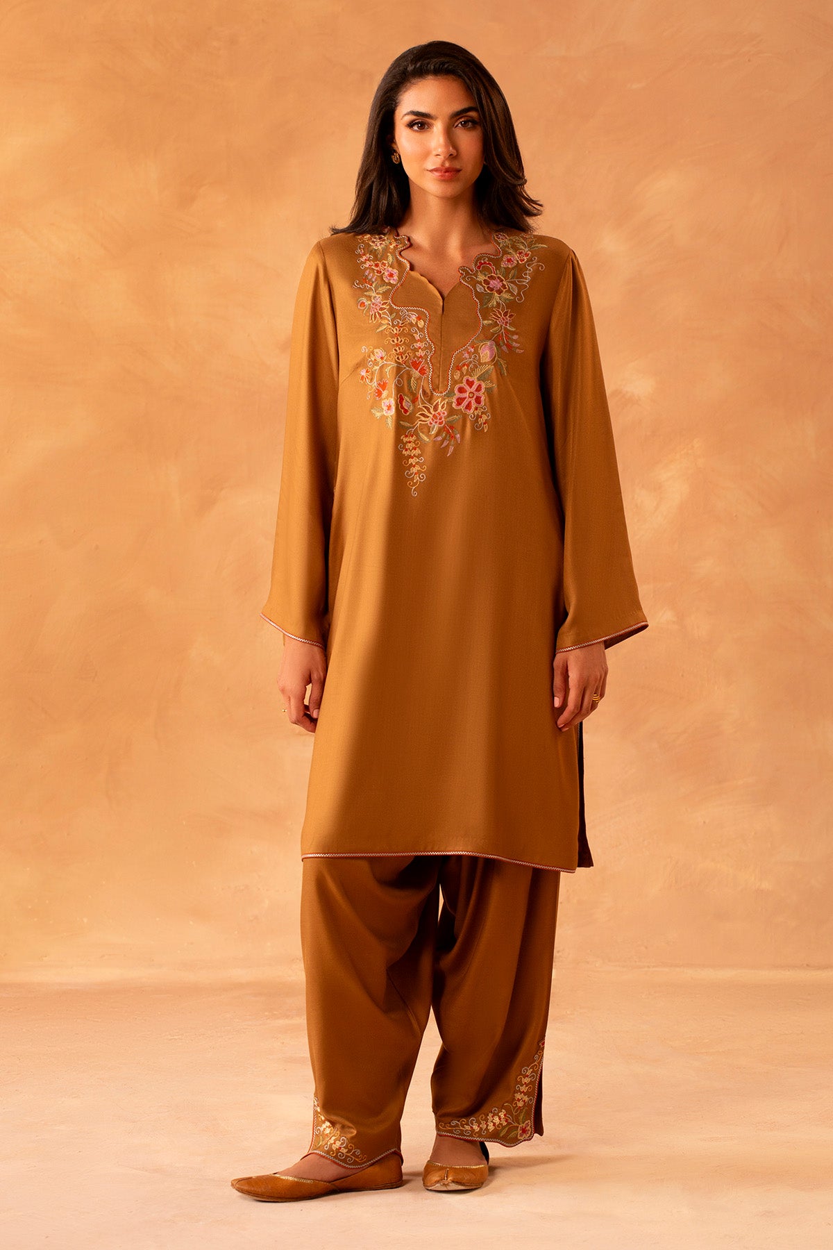 EMBROIDERED | MARINA | MCP2038