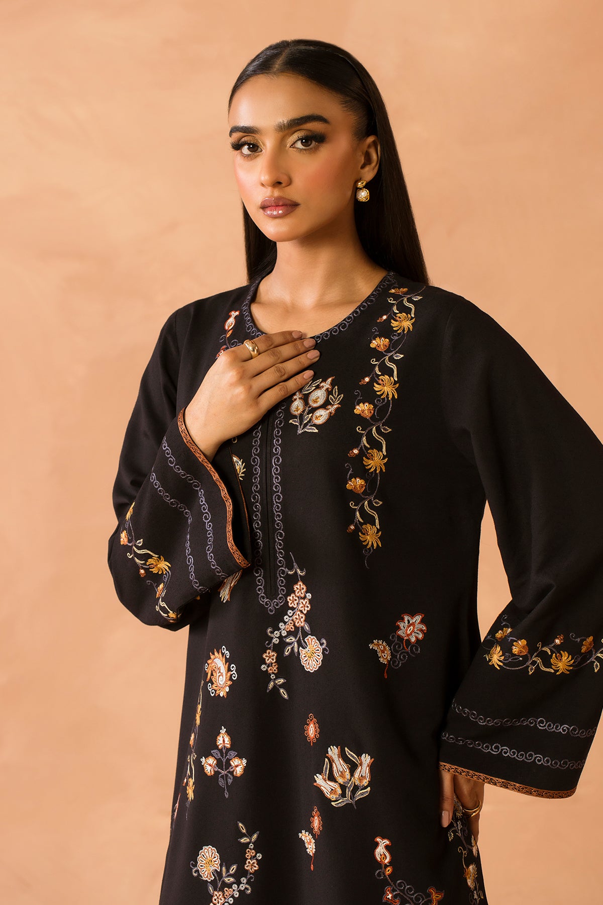 2 Piece - Embroidered Karandi Suit - MCP2044-2 - Shop Now at Kayseria