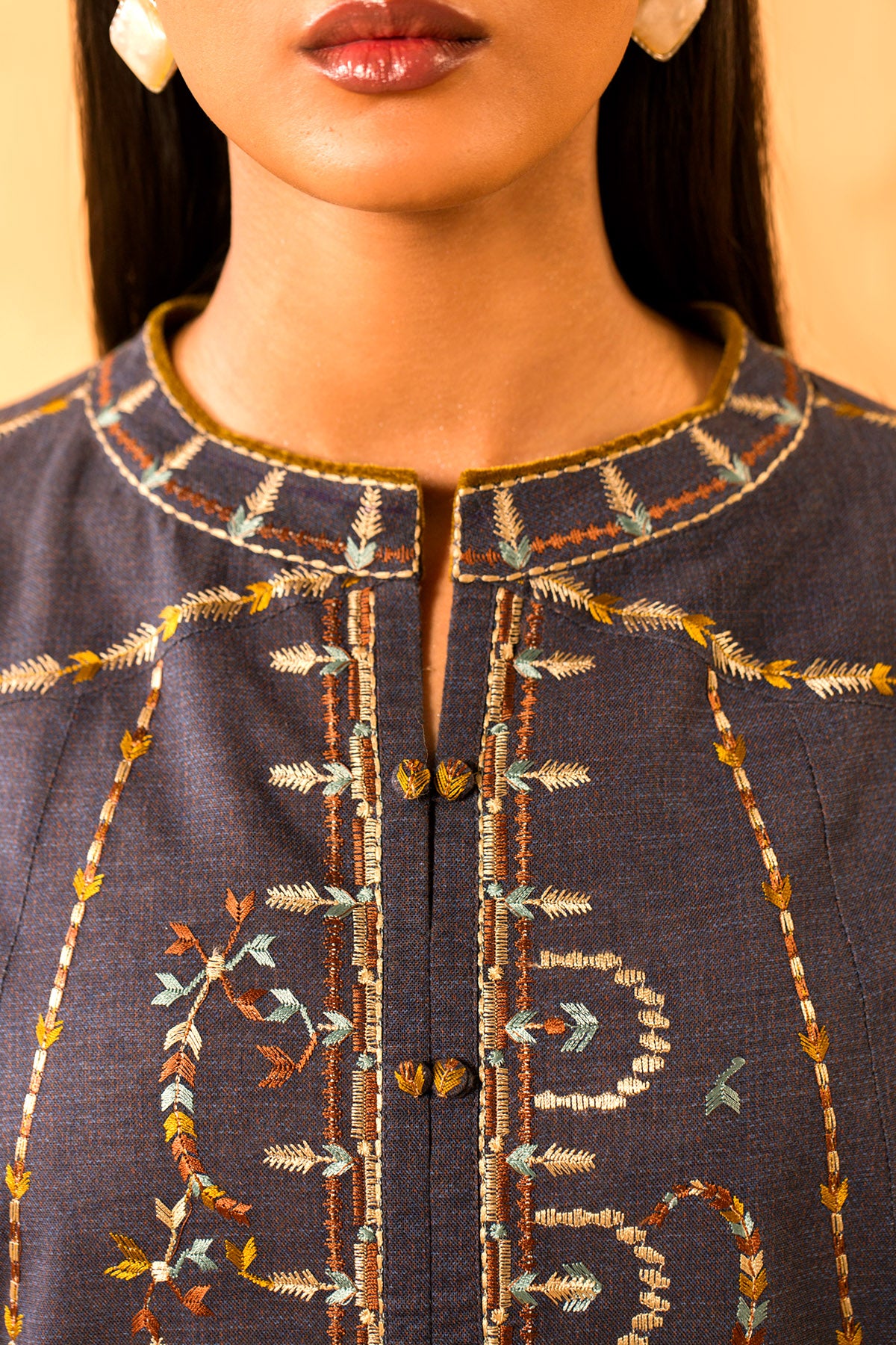 KHADDAR  |  EMBROIDERED