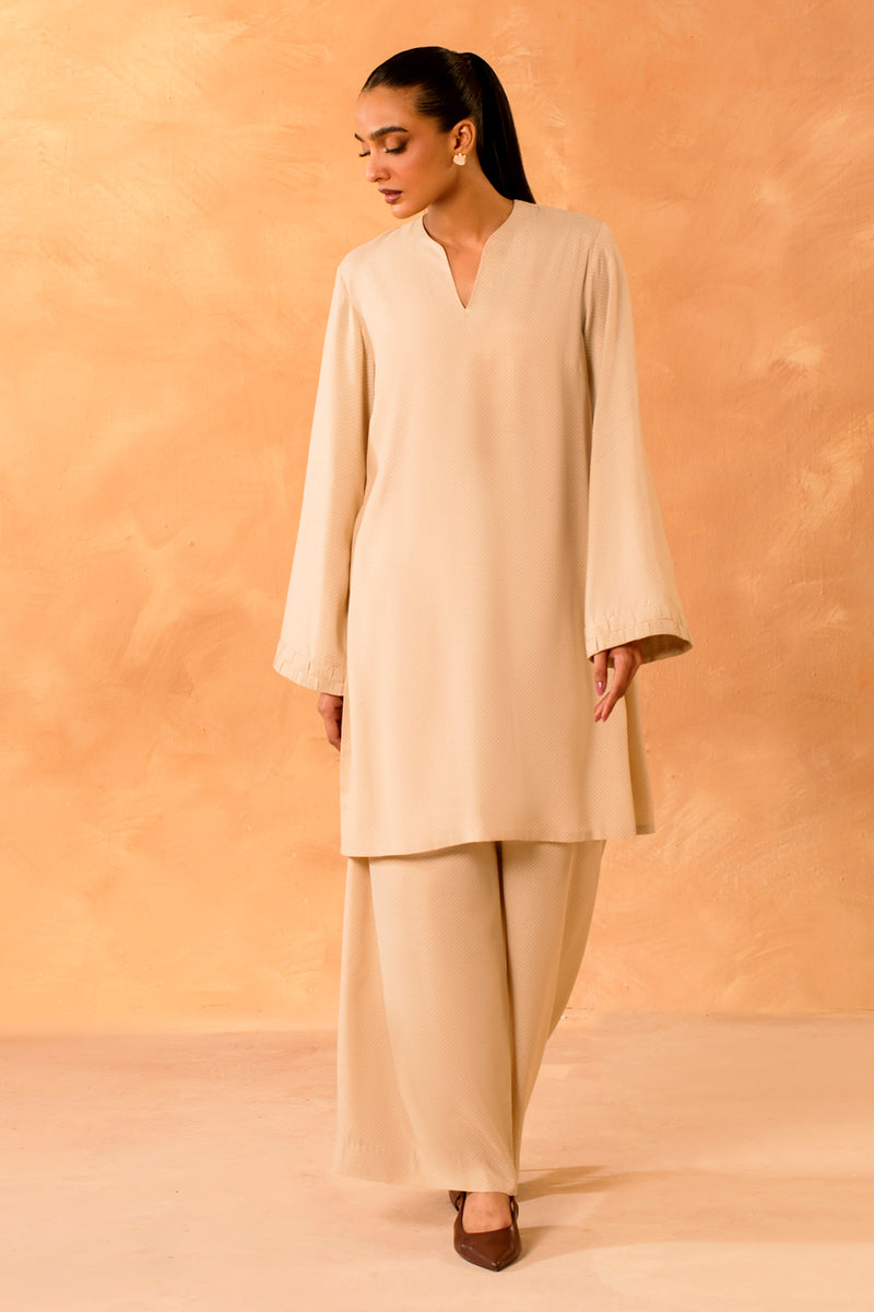 RAW SILK  |  PRINTED - Shop Now at Kayseria