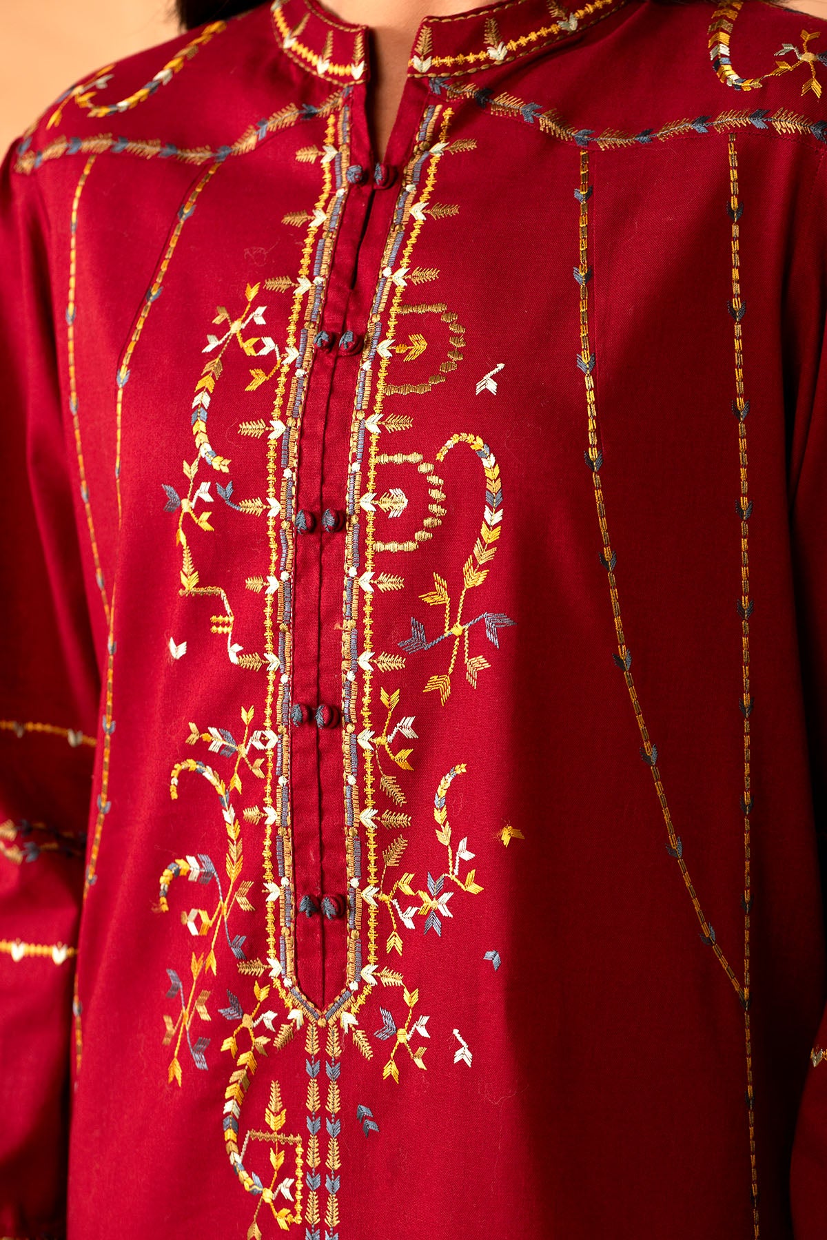 2 Piece - Embroidered Khaddar Suit - MCP2056 - Shop Now at Kayseria