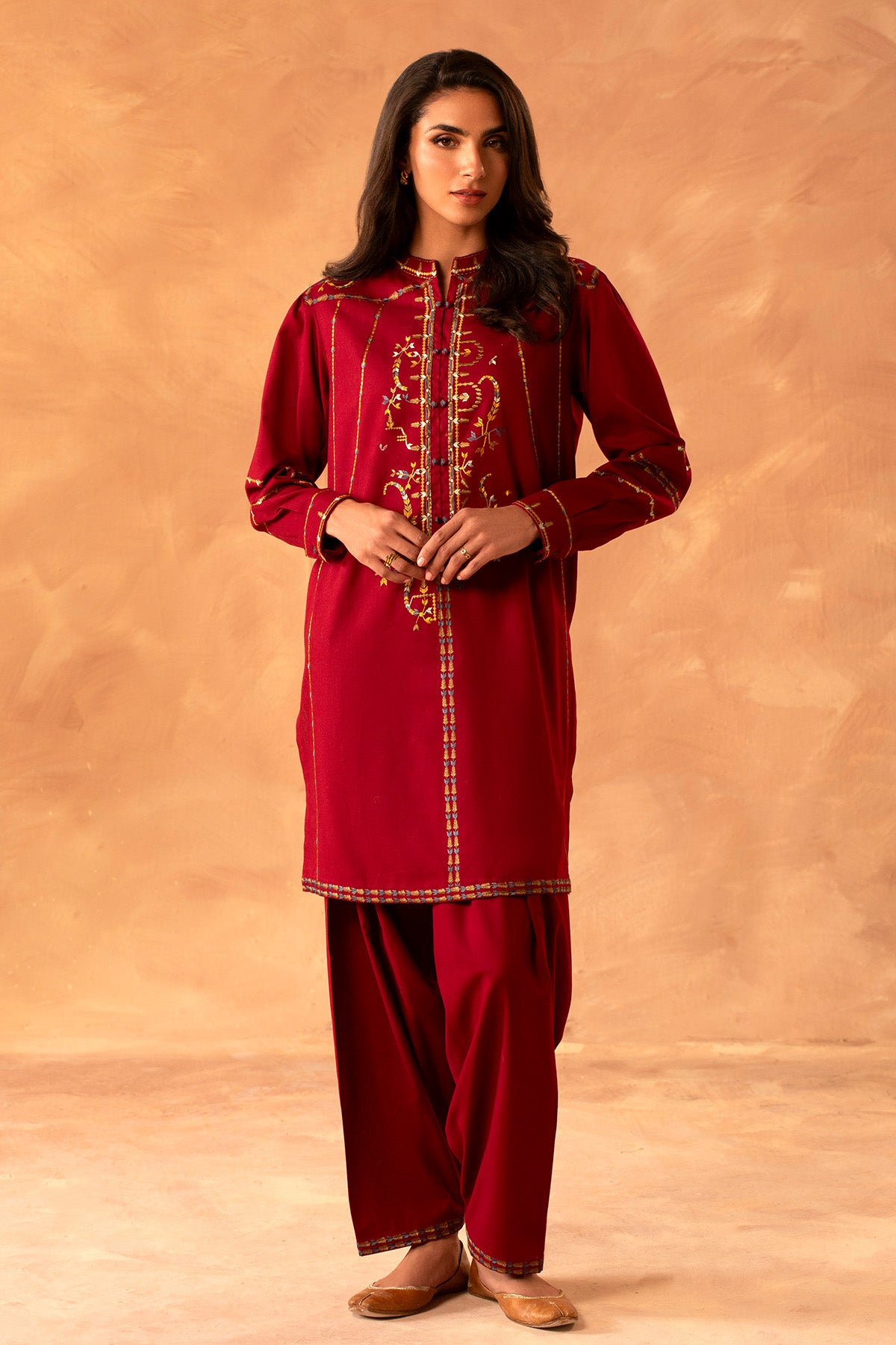 2 Piece - Embroidered Khaddar Suit - MCP2056 - Shop Now at Kayseria