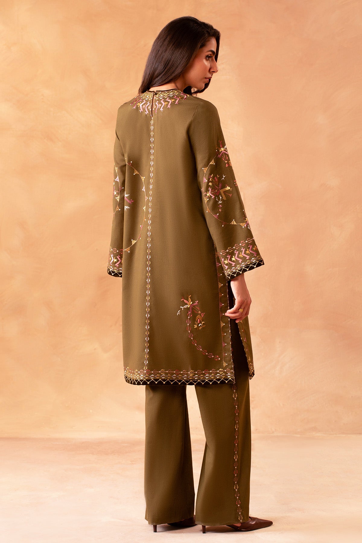 KHADDAR | EMBROIDERED | MCP2057