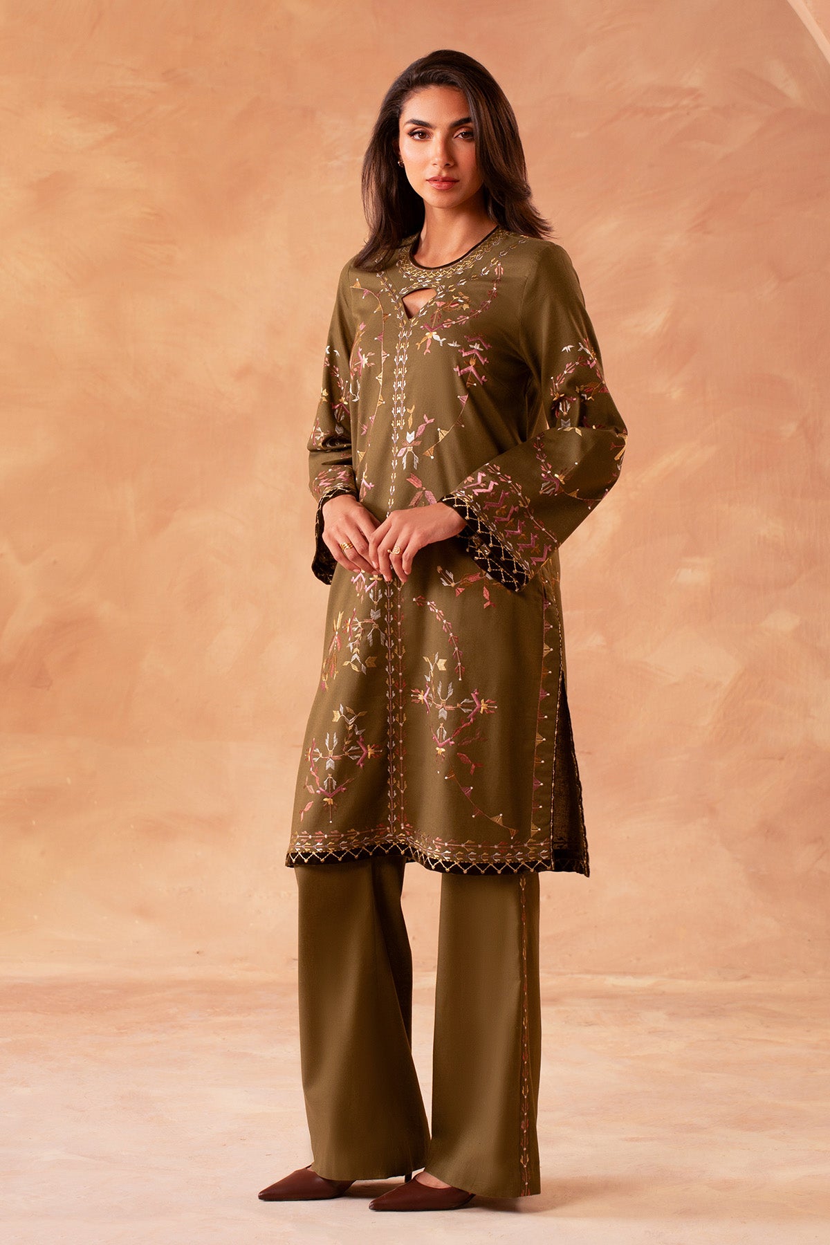 KHADDAR | EMBROIDERED | MCP2057