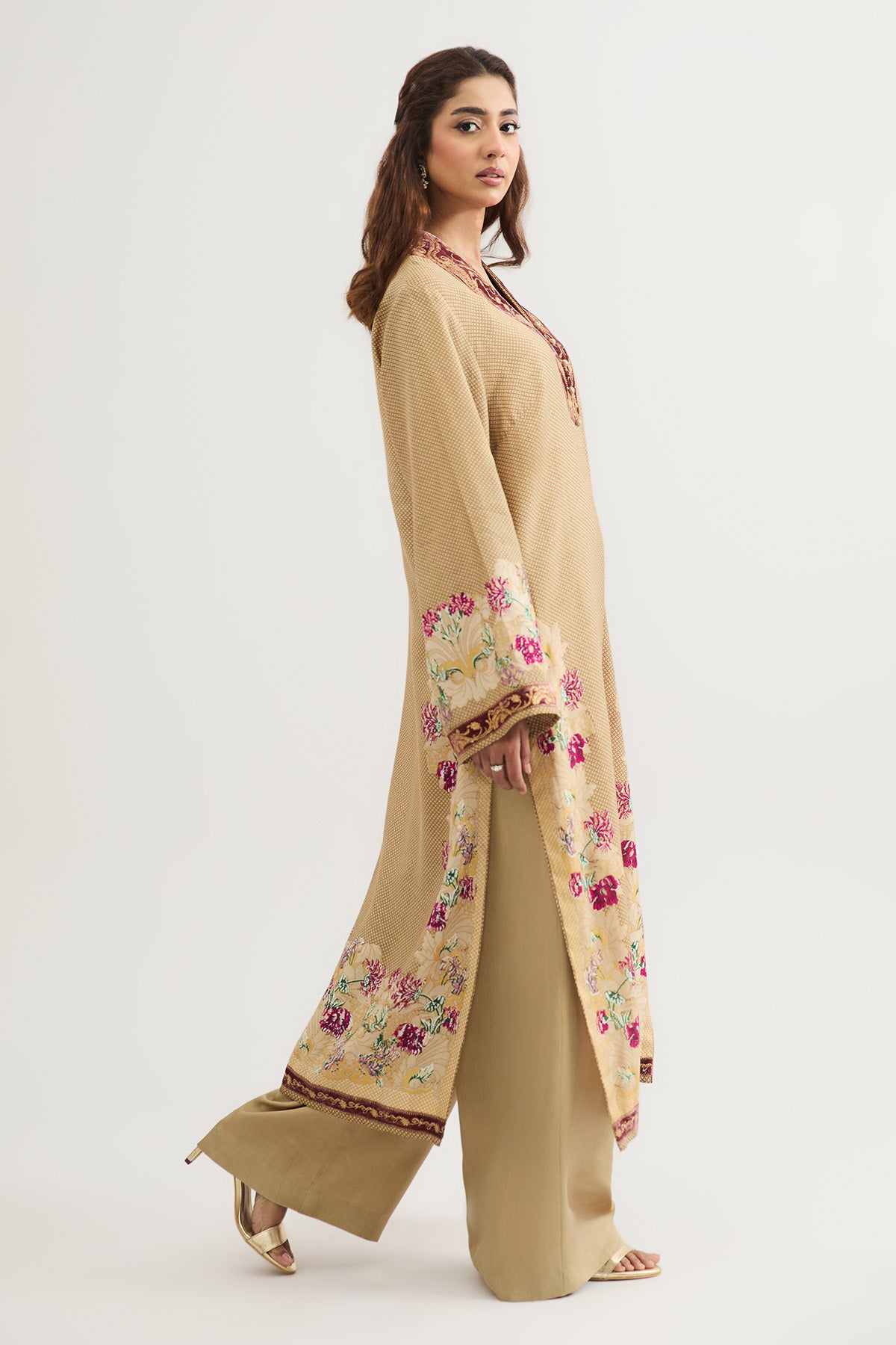 KHADI SILK | EMBROIDERED - Shop Now at Kayseria