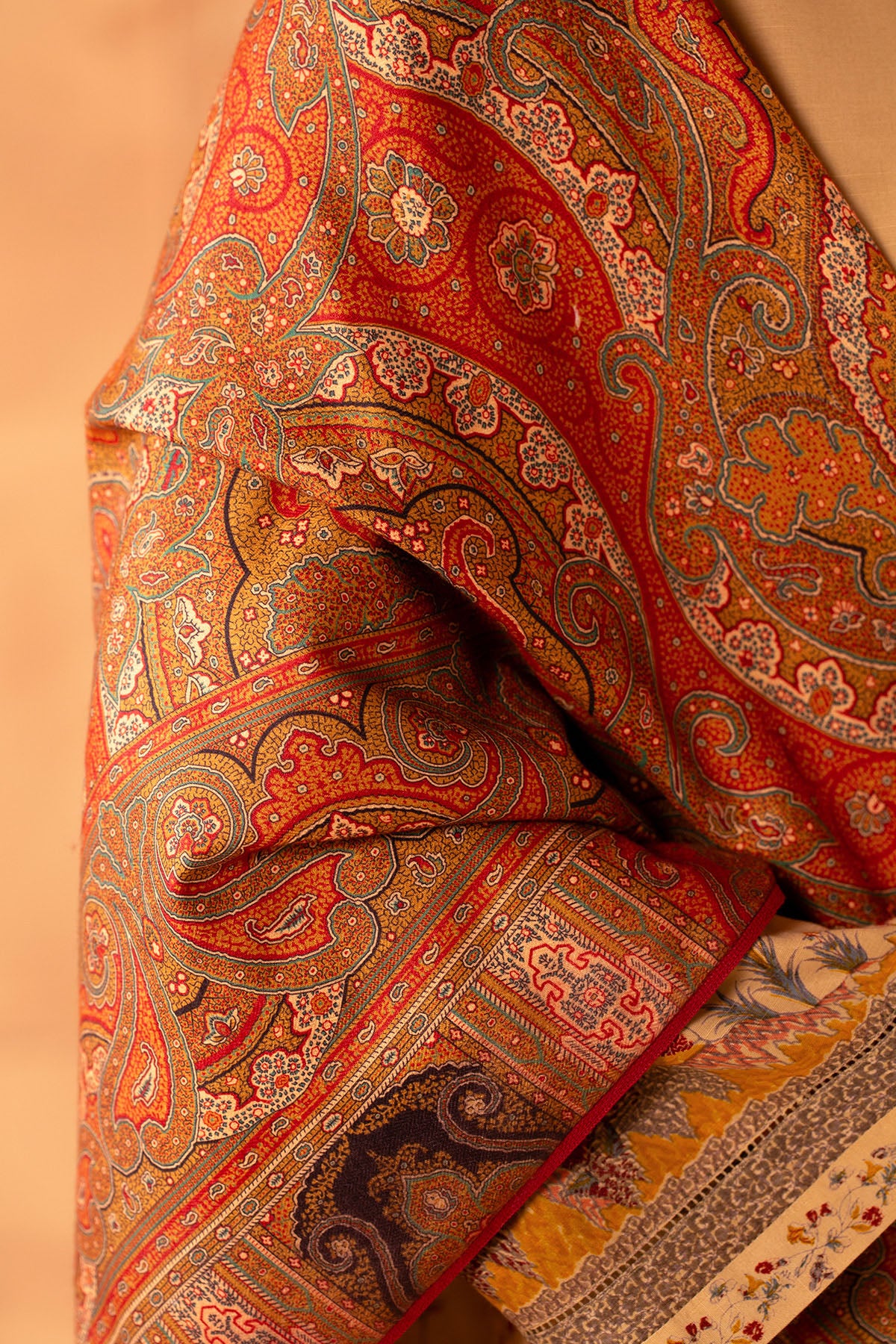 Piece -  Suit - MCP2069 - Shop Now at Kayseria