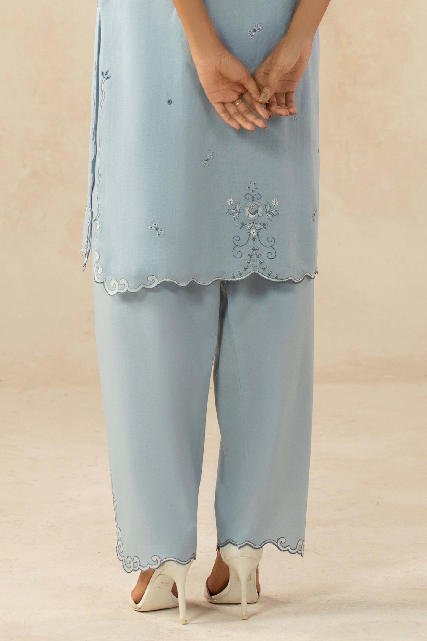 DHAKA MALMAL | EMBROIDERED