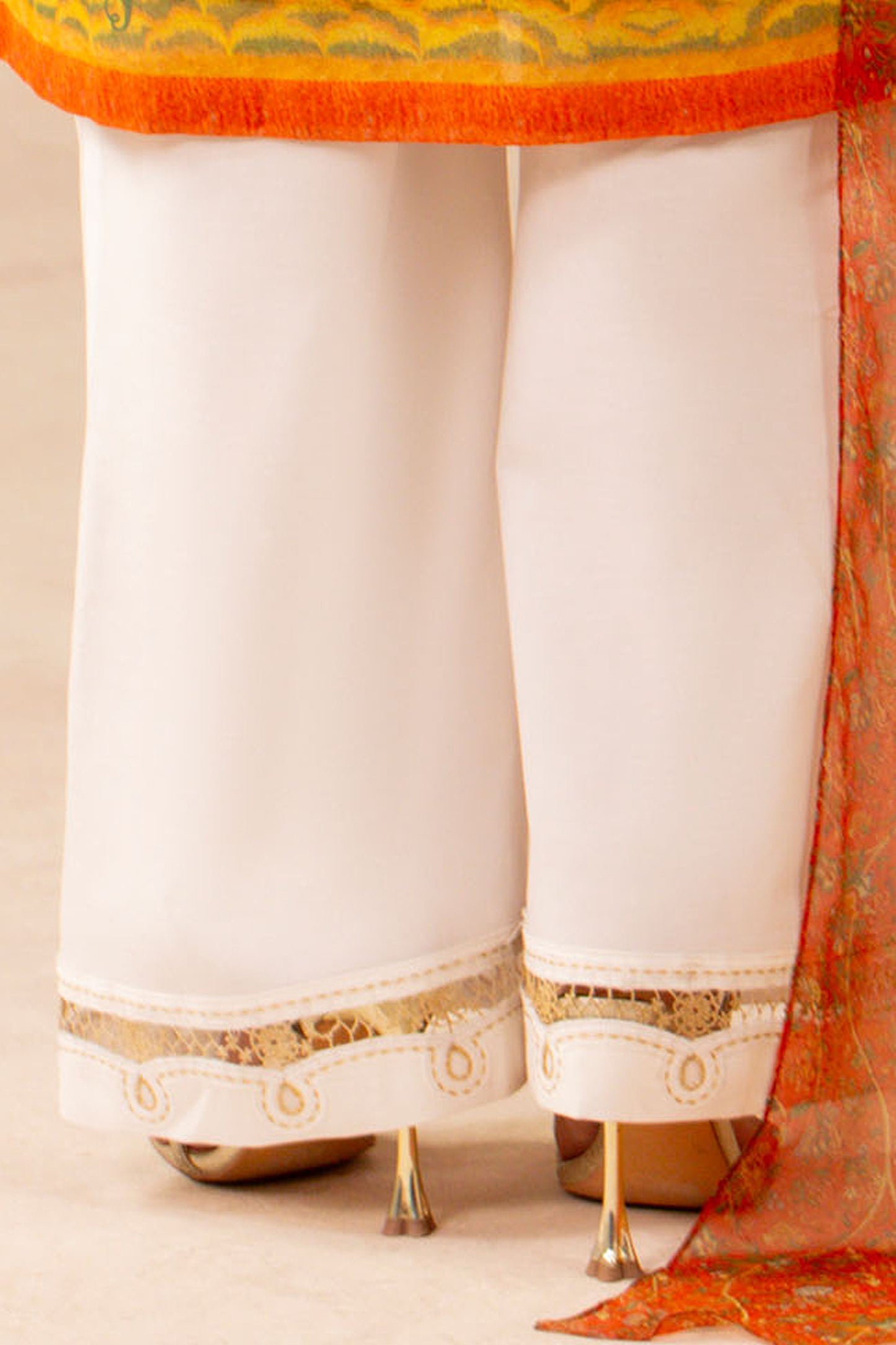 CAMBRIC | EMBROIDERED