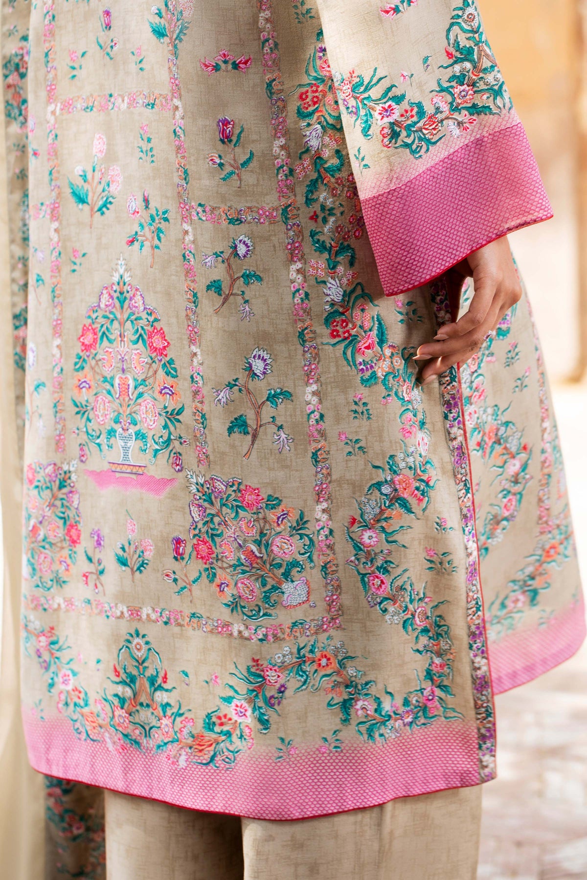 KHADI SILK | HAND SCREEN PRINTED