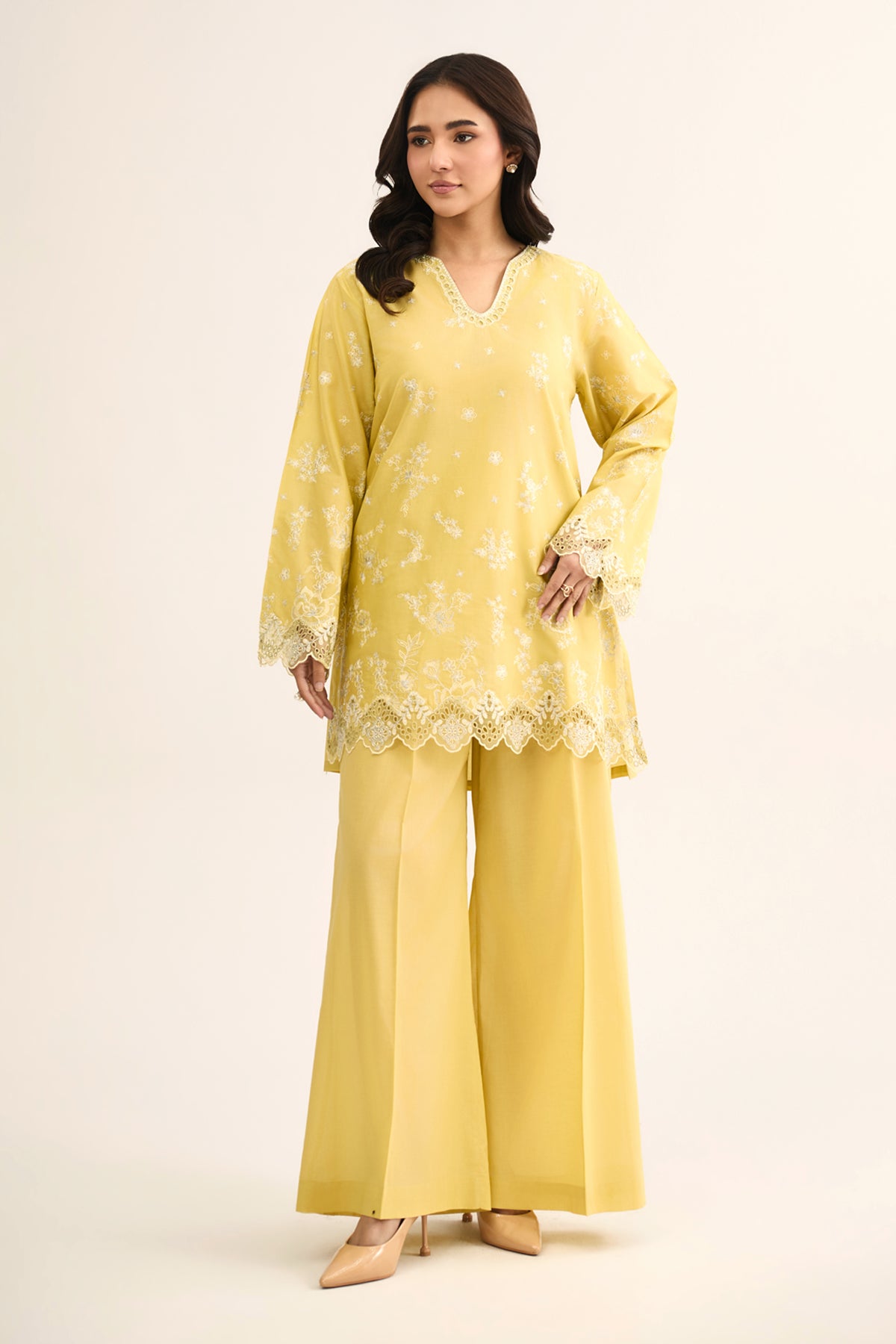 LAWN  |  EMBROIDERED - Shop Now at Kayseria