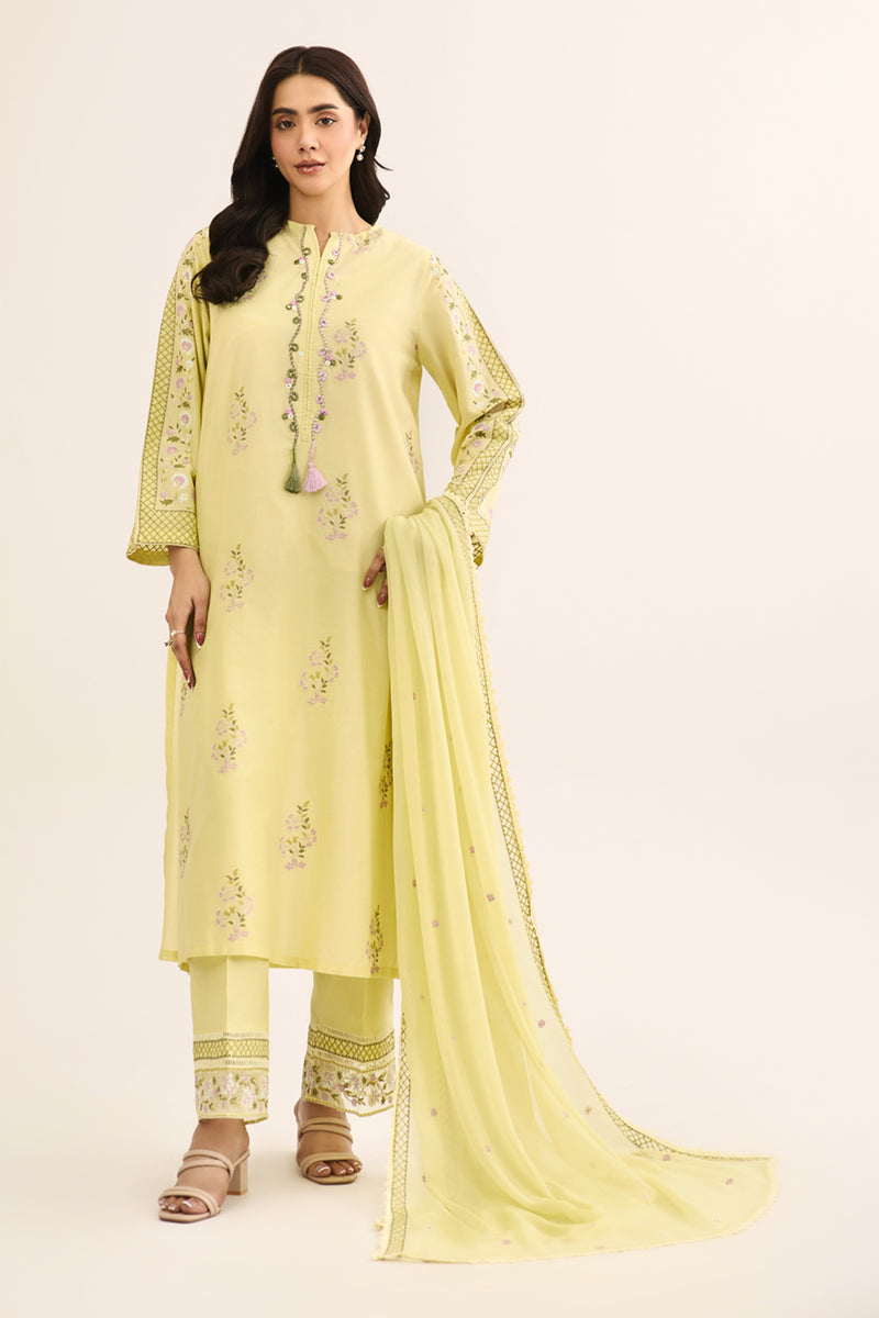 LAWN  |  EMBROIDERED - Shop Now at Kayseria