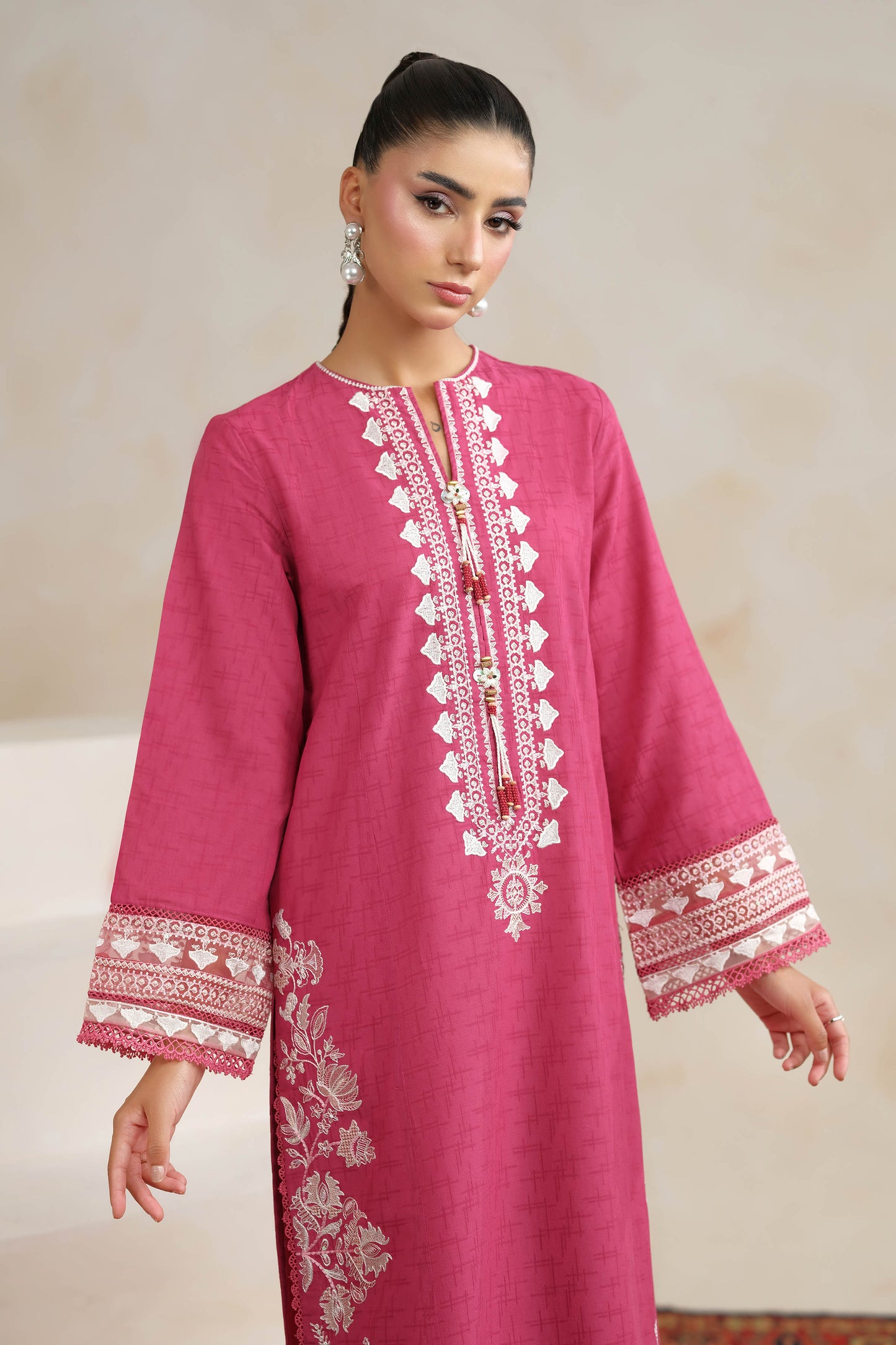 JACQUARD | EMBROIDERED