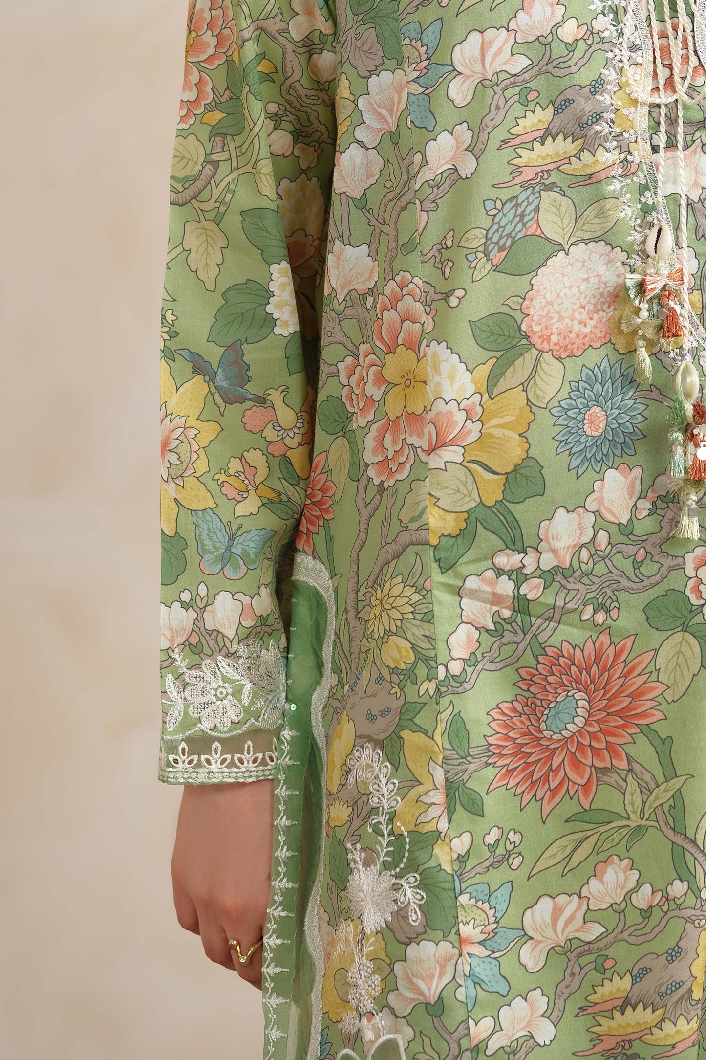 LAWN | EMBROIDERED