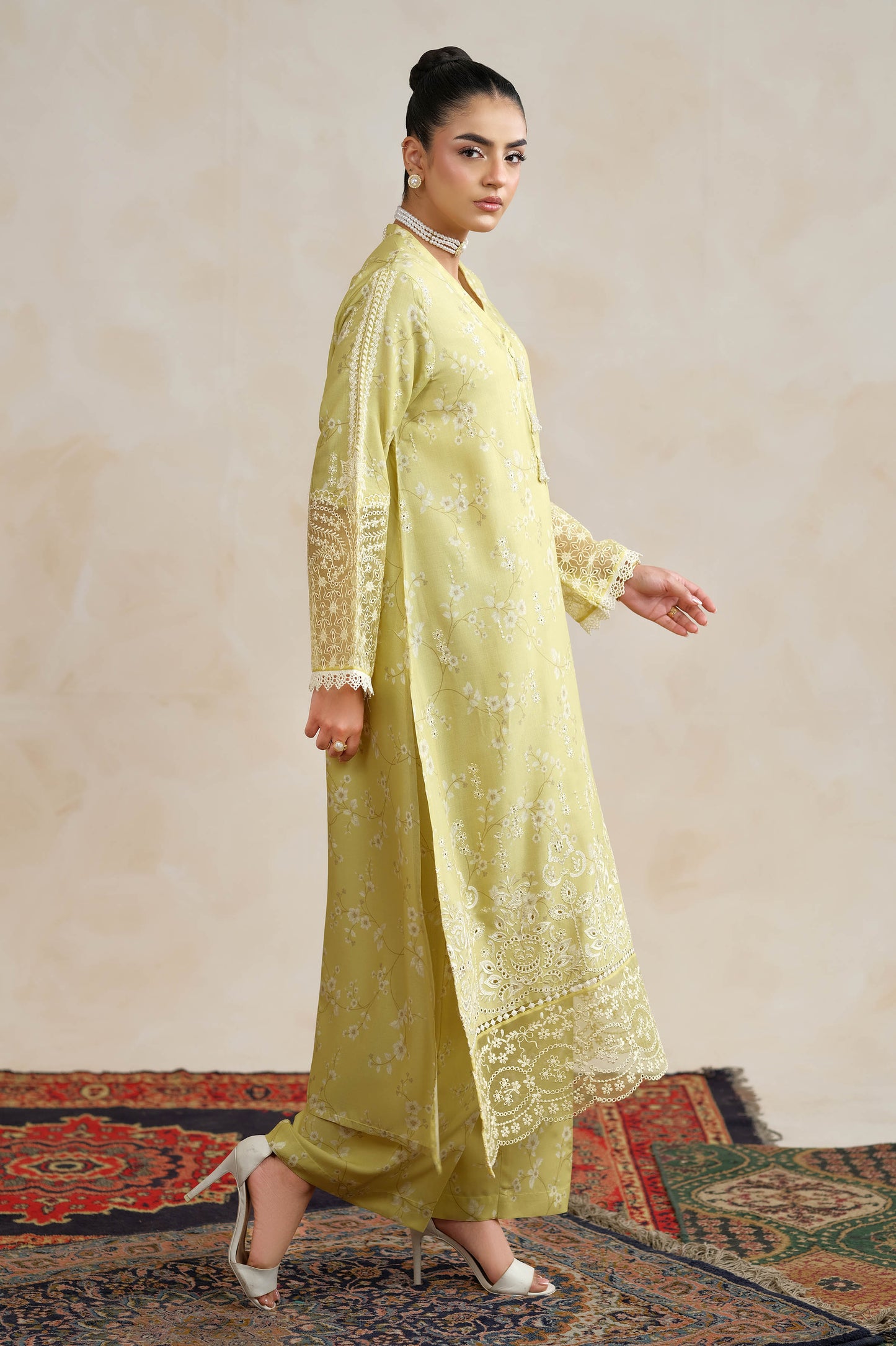 RAW SILK | EMBROIDERED