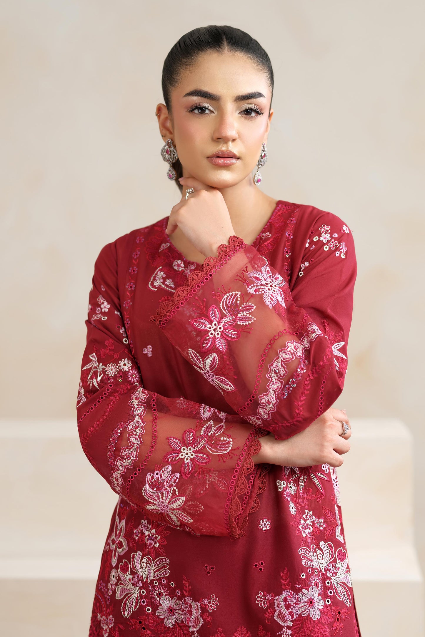 LAWN | EMBROIDERED