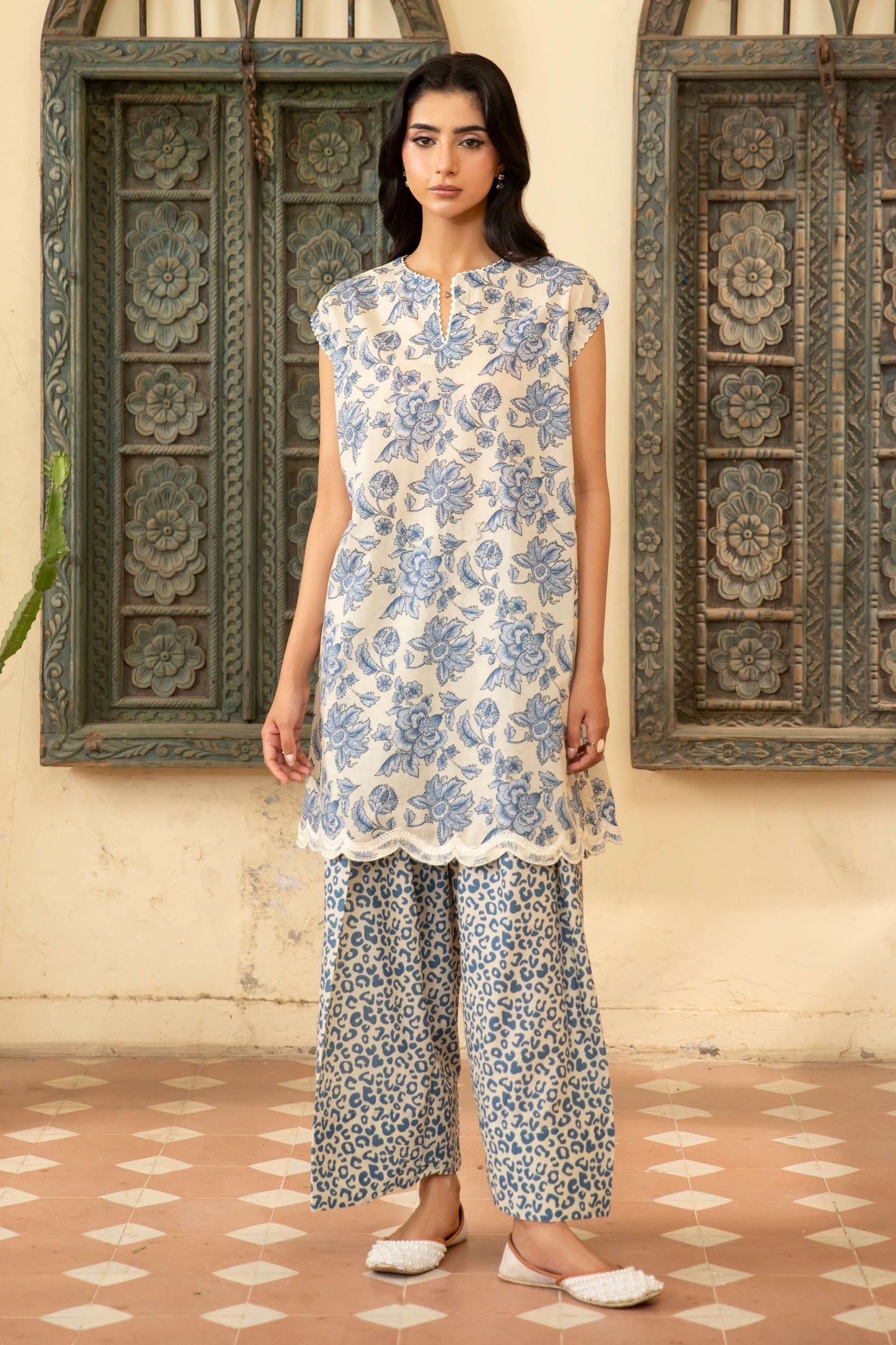 LAWN | PRINTED
