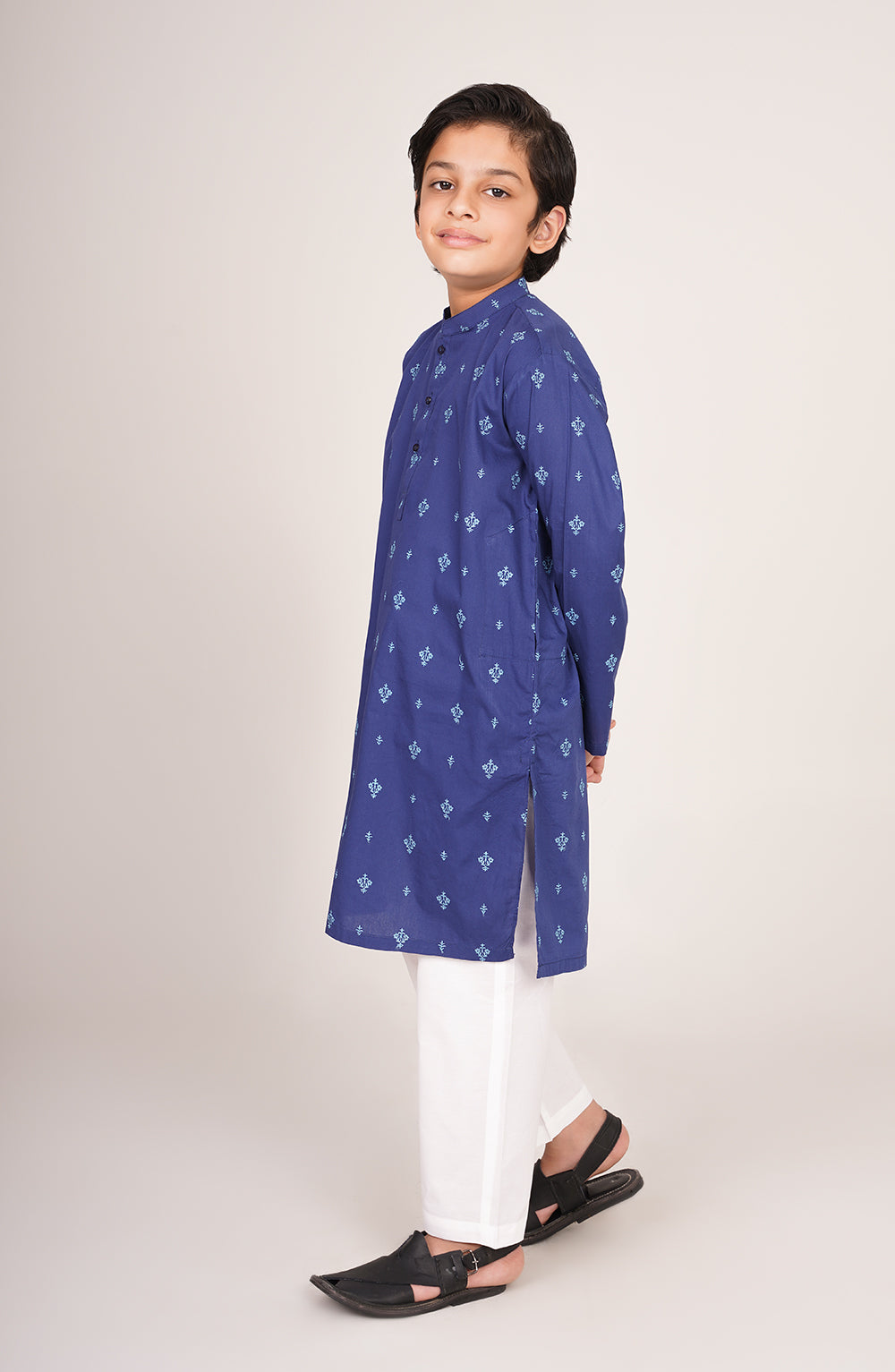 Boys Front Embroided Kurta