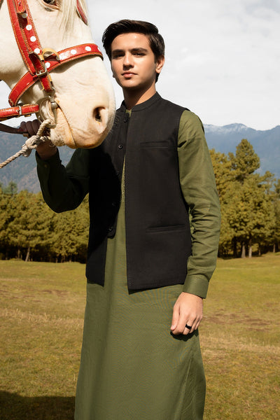Boys Khaddar Waist Coat - SBWC603424 - Shop Now at Leisure Club