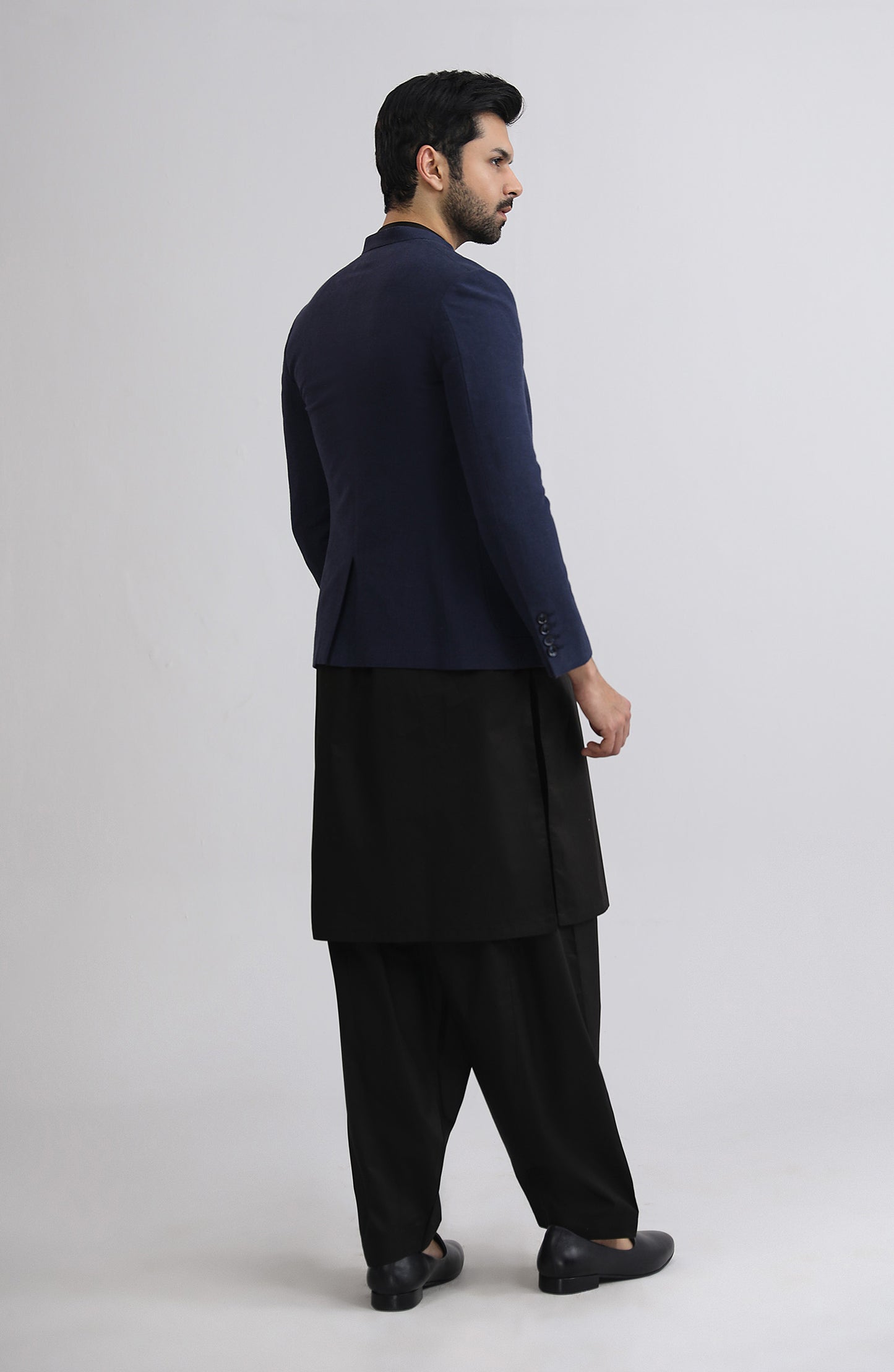 Basic Coat - SMC701425 - Shop Now at Shahnameh
