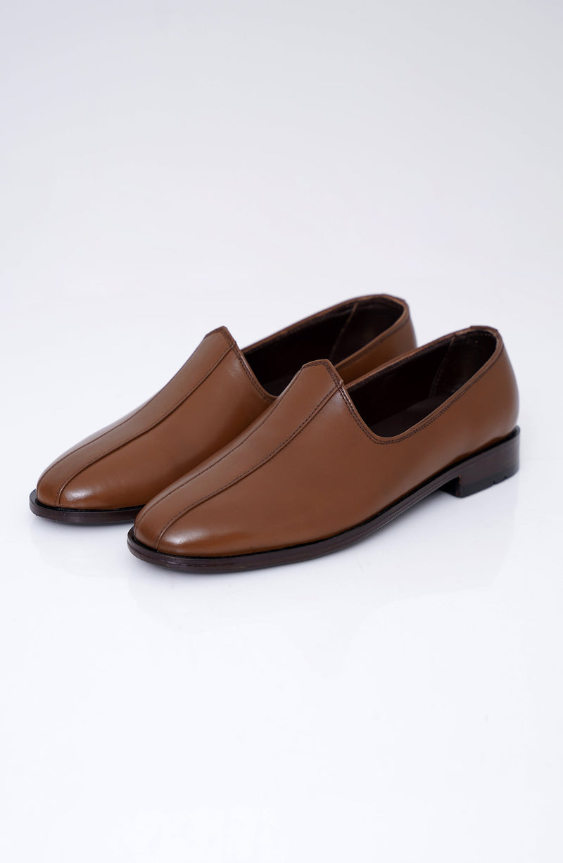 Men's Majori Chappal - Shop Now at Shahnameh