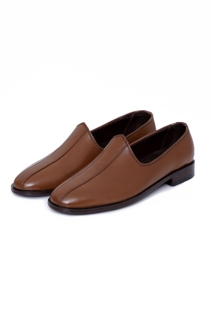 Men's Majori Chappal - Shop Now at Shahnameh