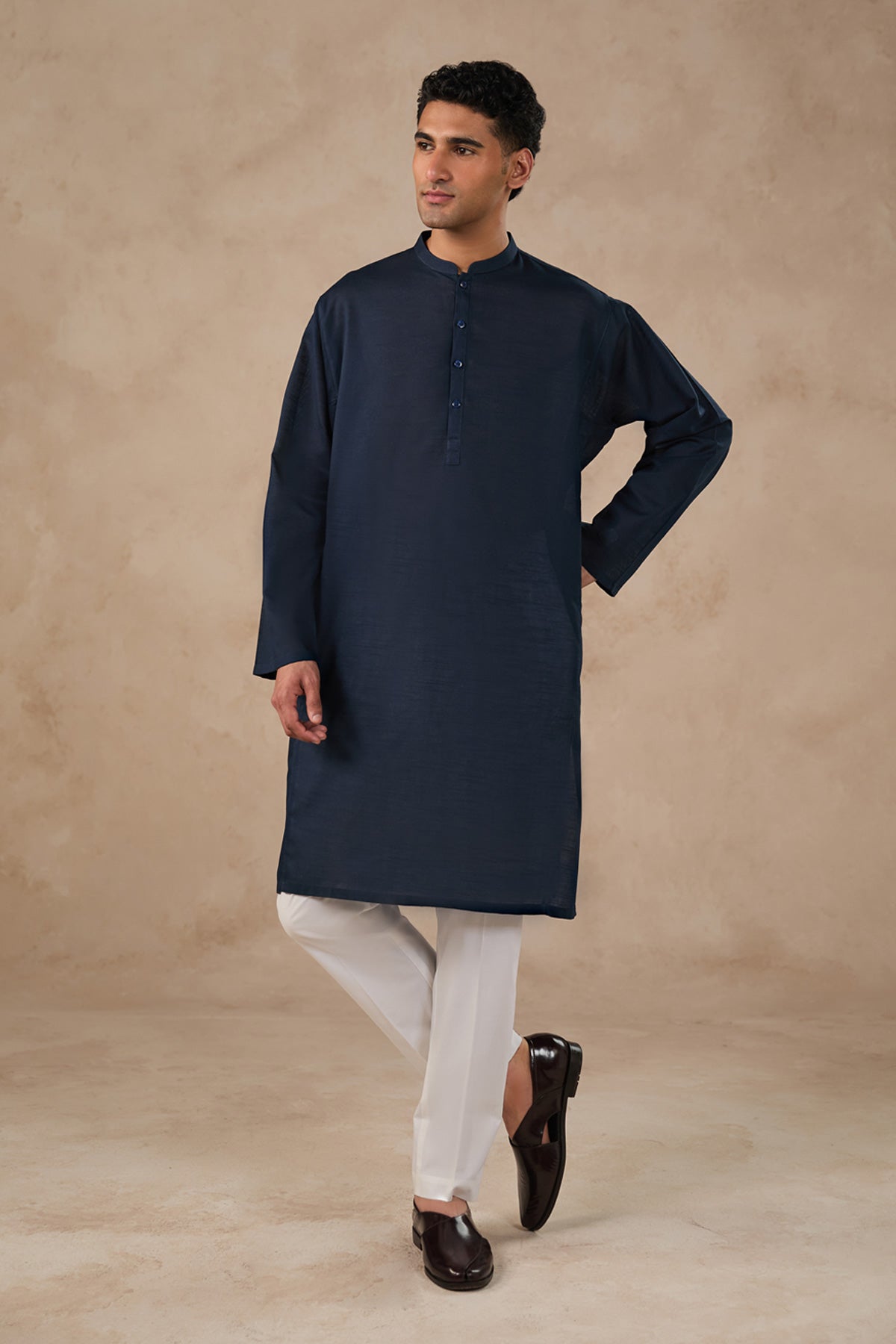 Ali Garh Kurta - SMK107126 - Shop Now at Shahnameh