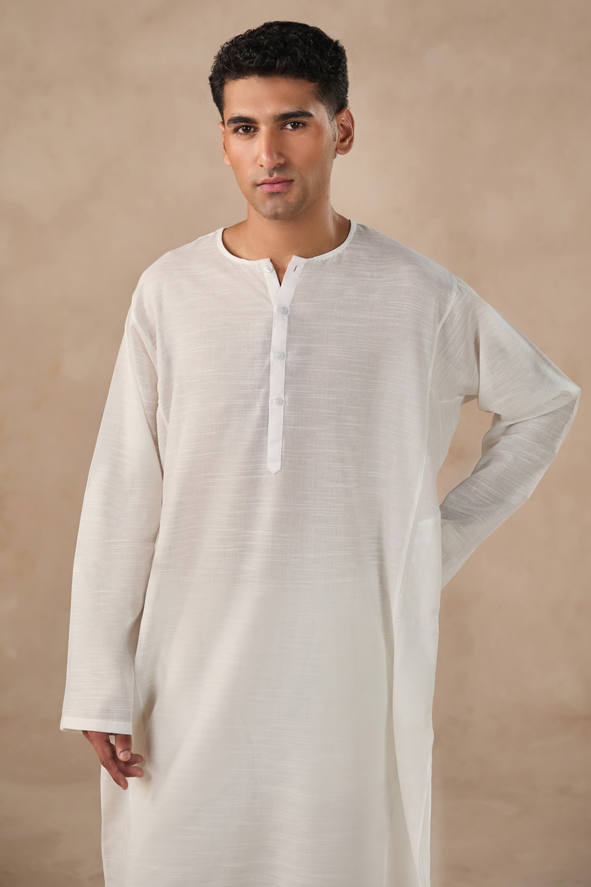 Ali Garh Kurta In Slub Ctton - SMK108126 - Shop Now at Shahnameh