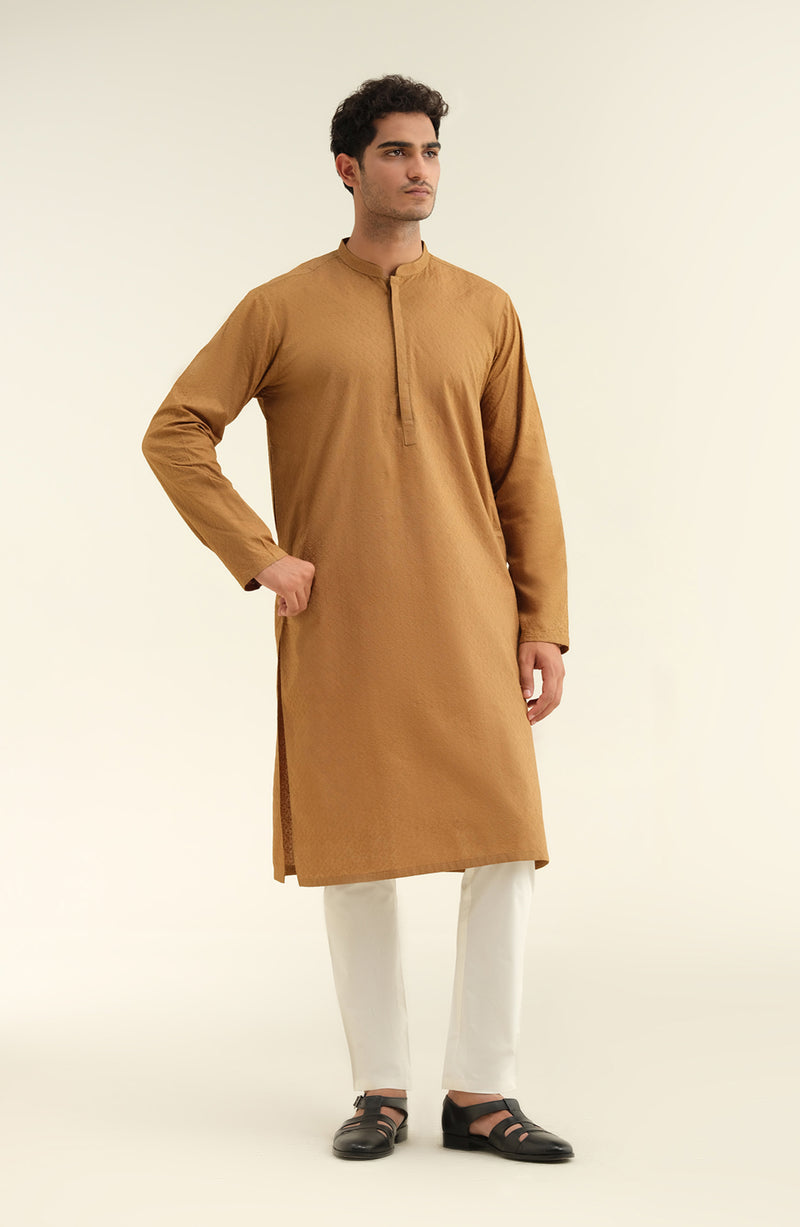 Men's Embroidered Kurta - Shop Now at Shahnameh