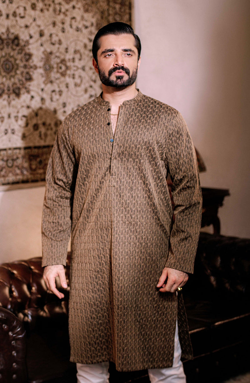 Men's Embroidered Kurta - Shop Now at Shahnameh