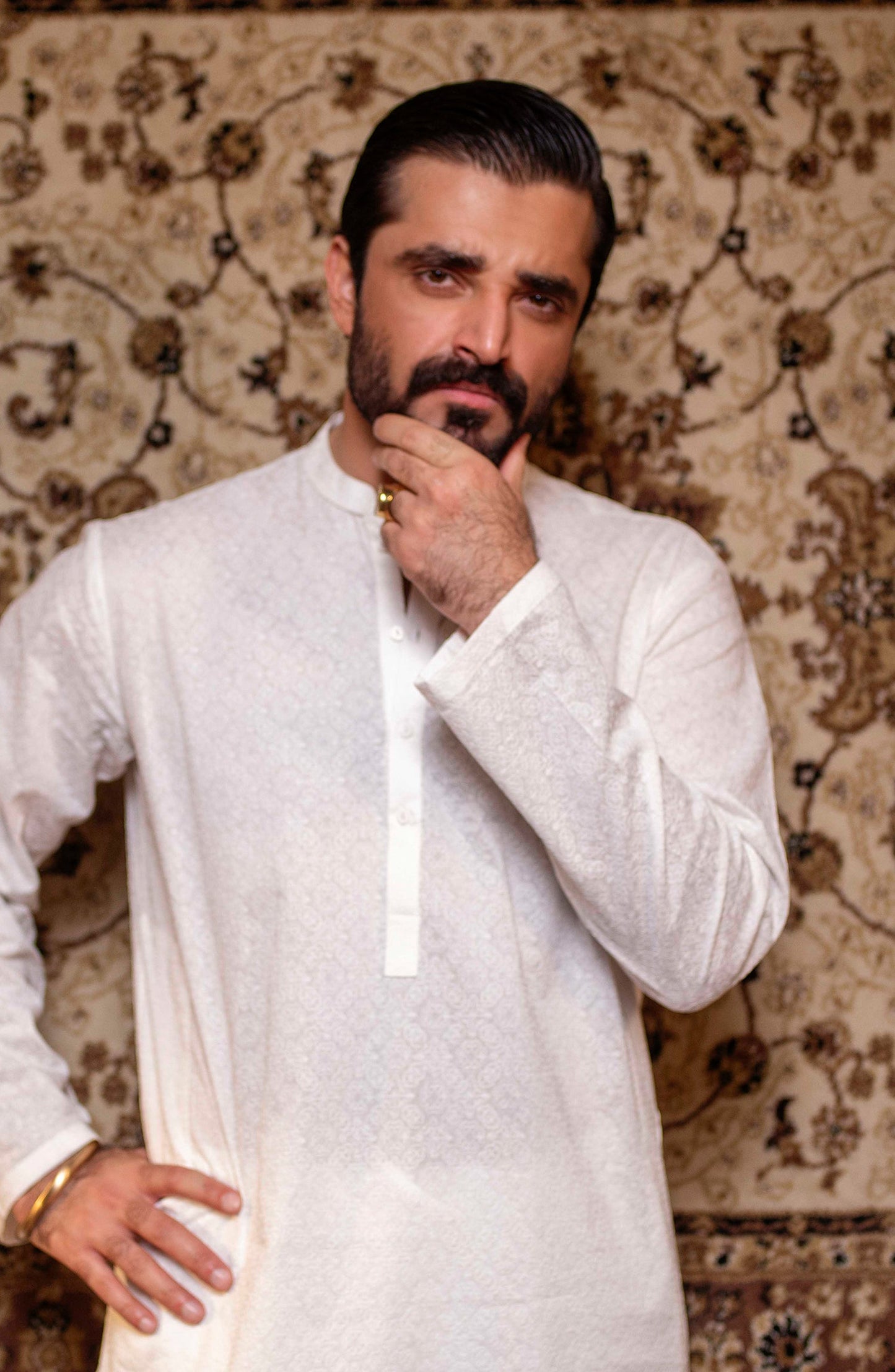 Men's Lawn Embroidered Kurta