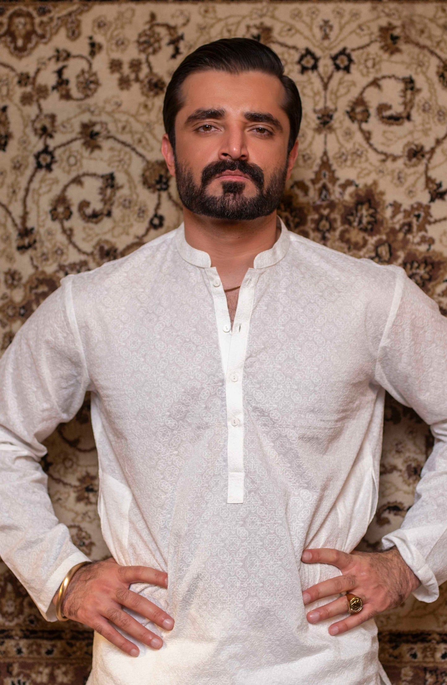 Men's Lawn Embroidered Kurta