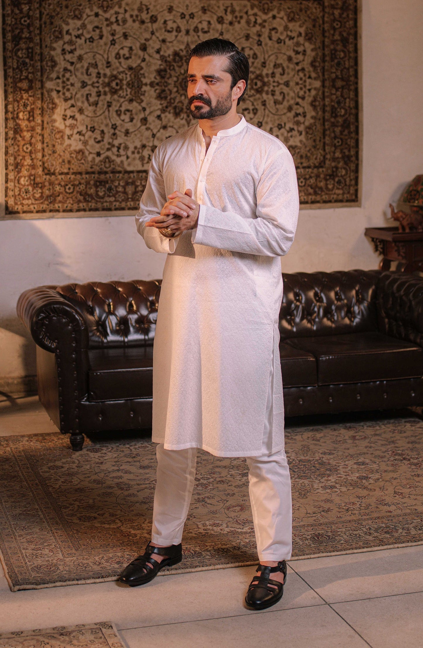 Men's Lawn Embroidered Kurta