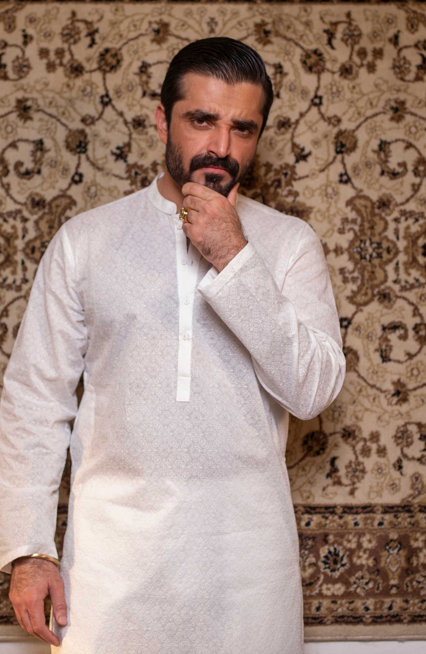 Men's Lawn Embroidered Kurta
