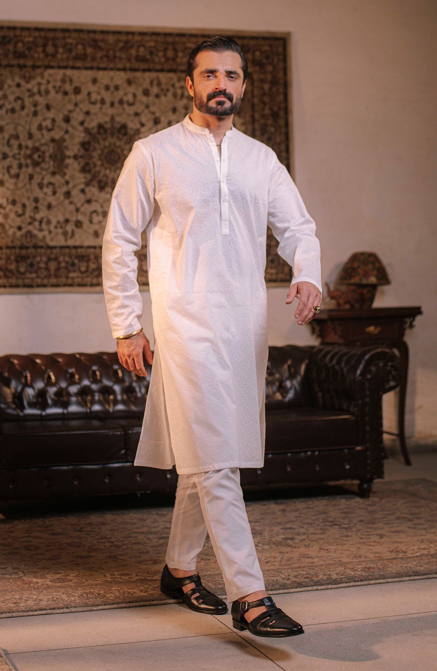 Men's Lawn Embroidered Kurta