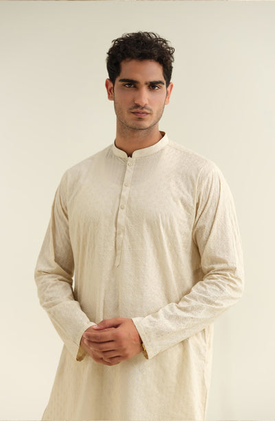 Men's s Embroidered Kurta