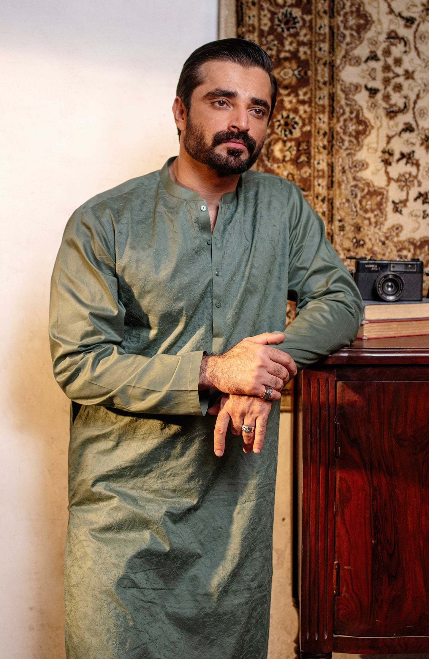 Men's Lawn Embroidered Kurta