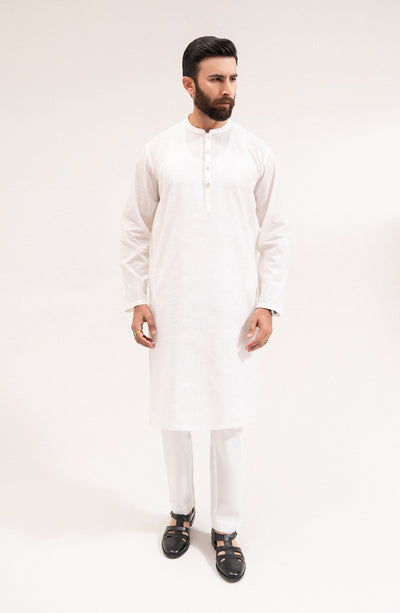 Men's Embroidered Kurta