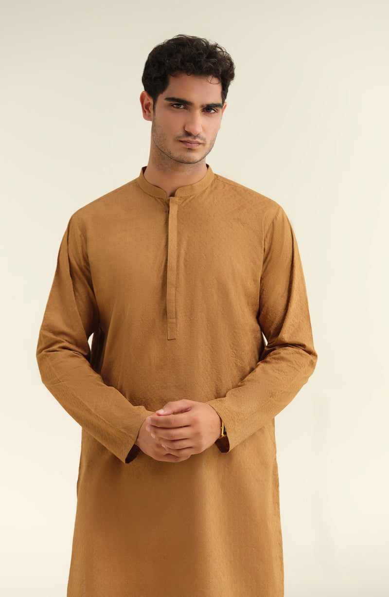 Men's Embroidered Kurta - Shop Now at Shahnameh