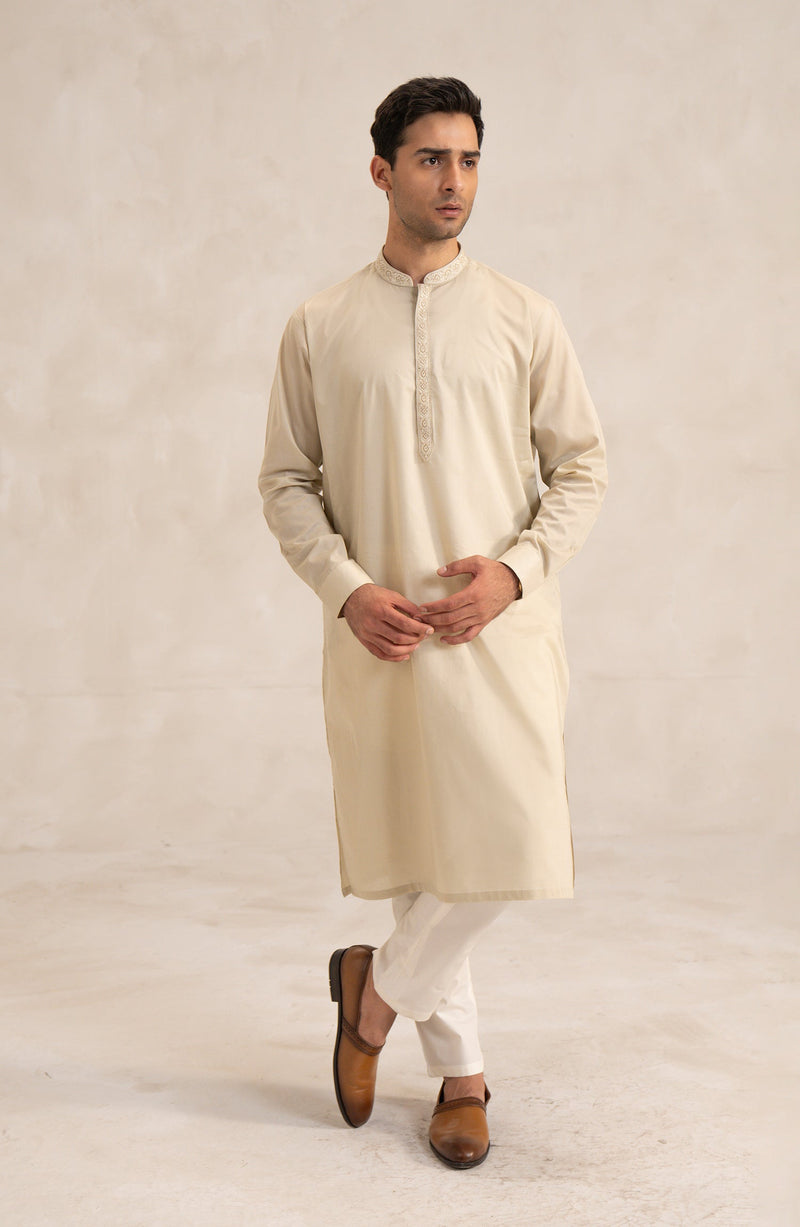 Men's  Embroidered Kurta - Shop Now at Shahnameh