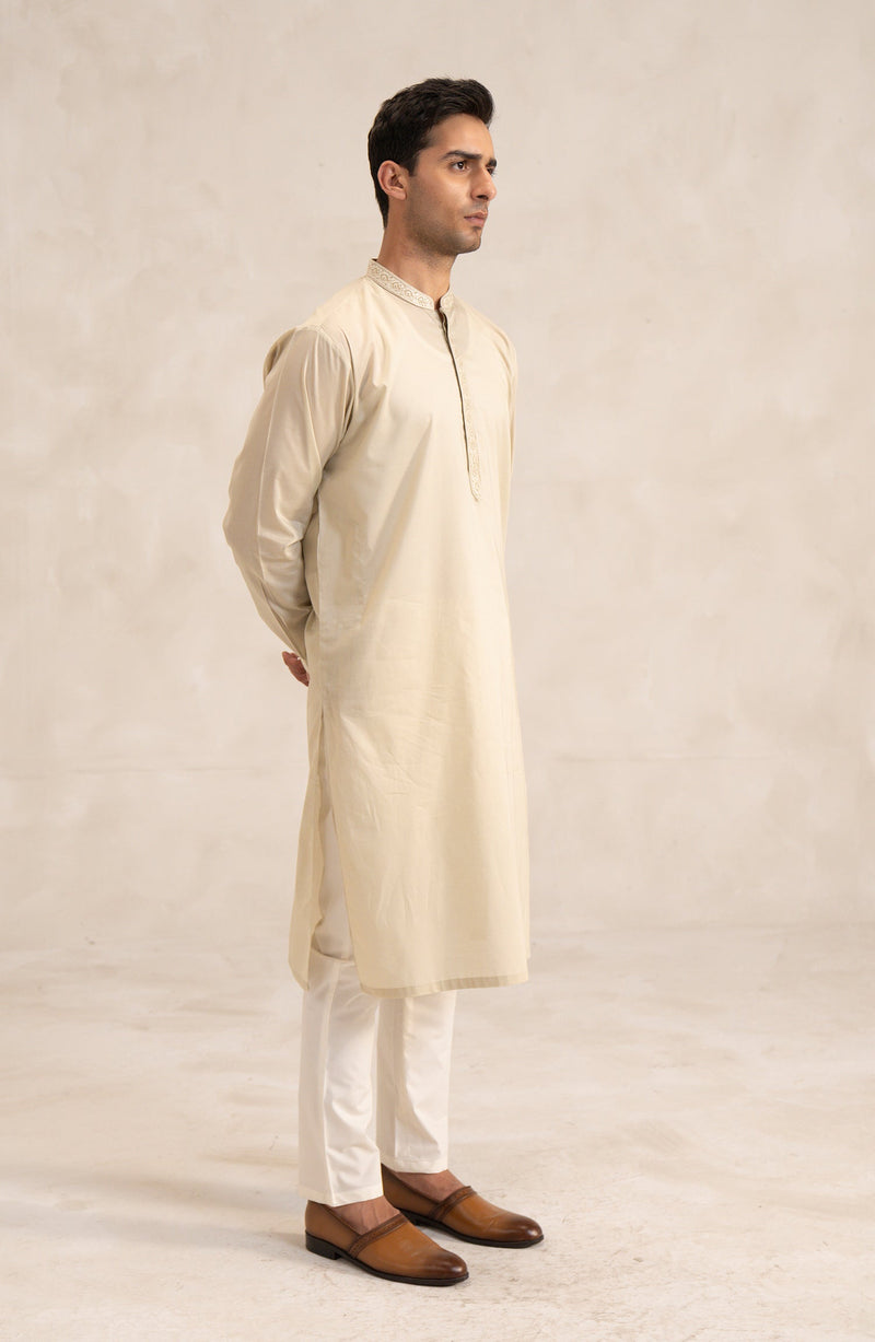 Men's  Embroidered Kurta - Shop Now at Shahnameh