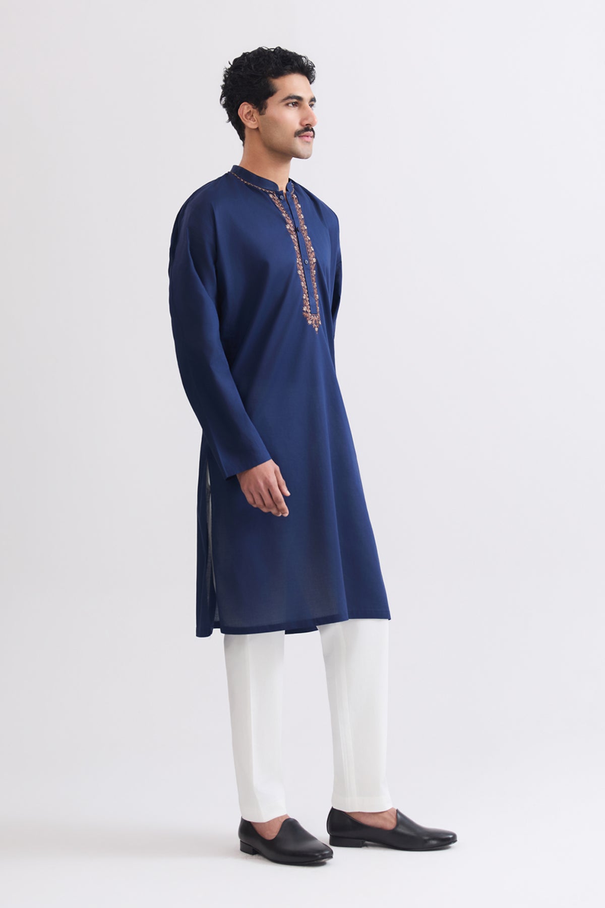 Men Embroidered Kurta - SMK806225 - Shop Now at Shahnameh