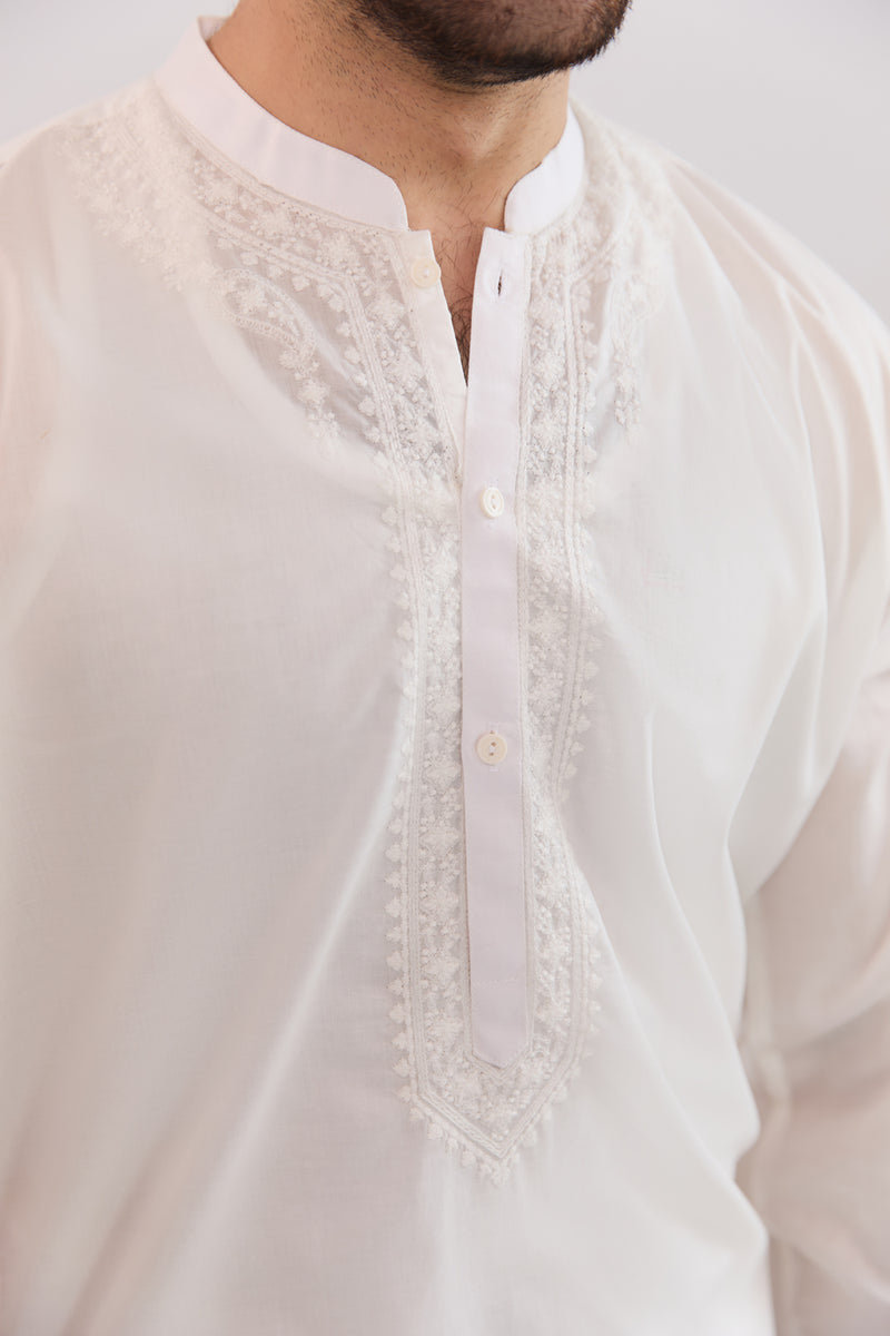 Men Embroidered Kurta - SMK815225 - Shop Now at Shahnameh