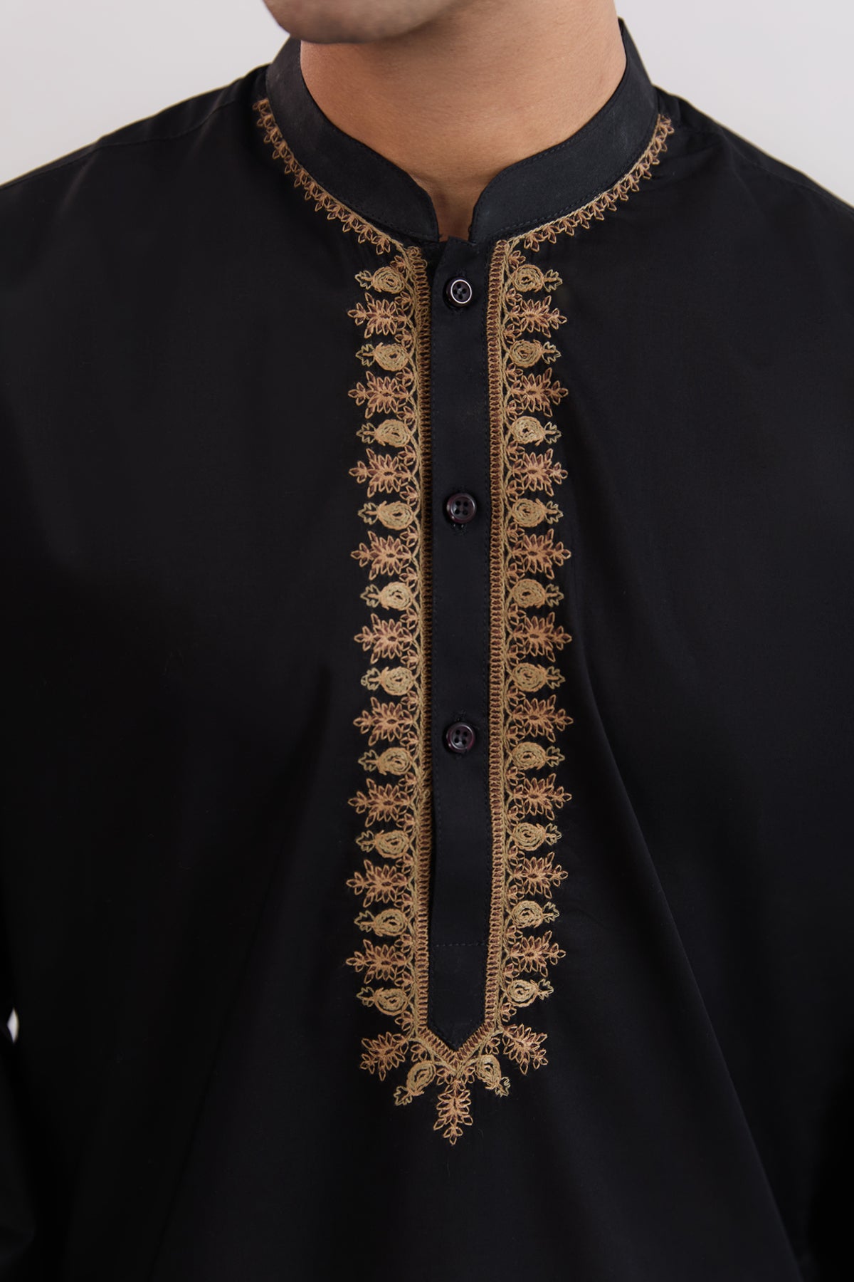Men Embroidered Kurta - SMK827225 - Shop Now at Shahnameh