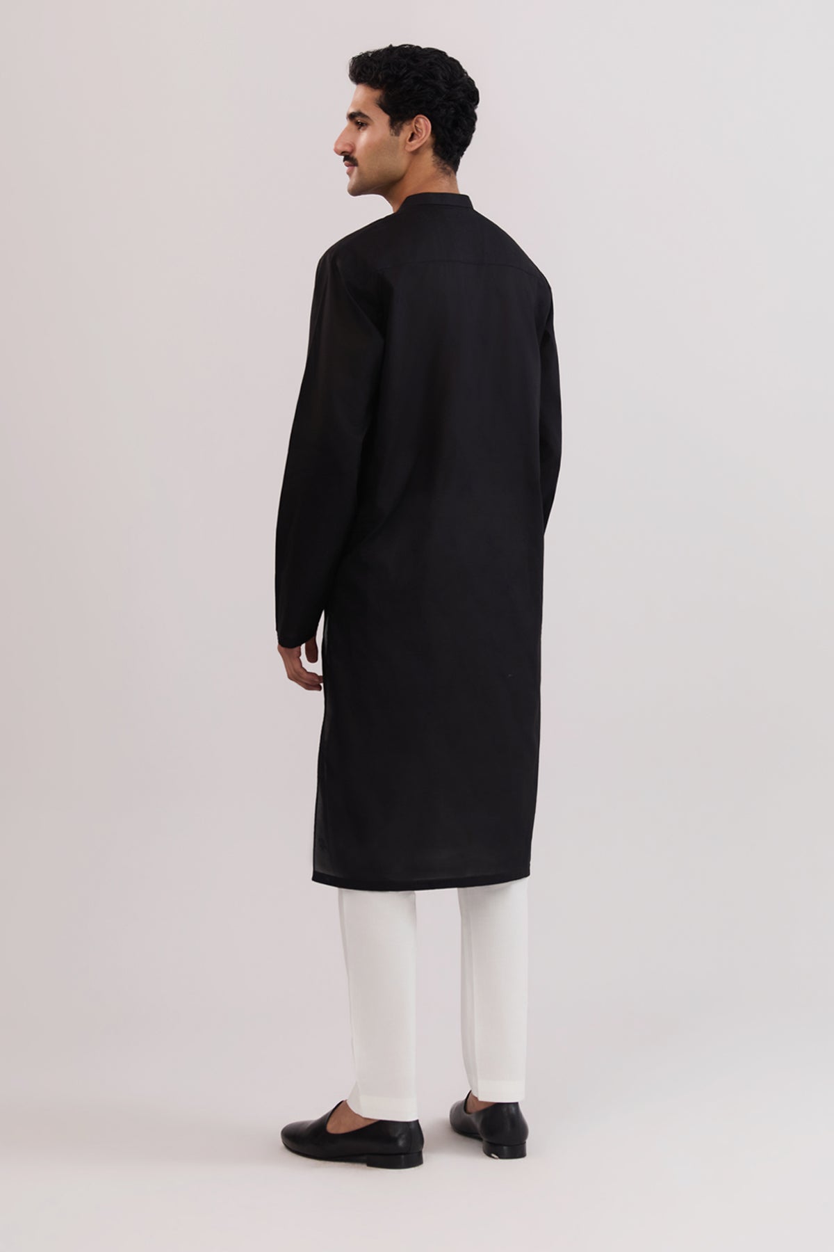 Men Embroidered Kurta - SMK828225 - Shop Now at Shahnameh